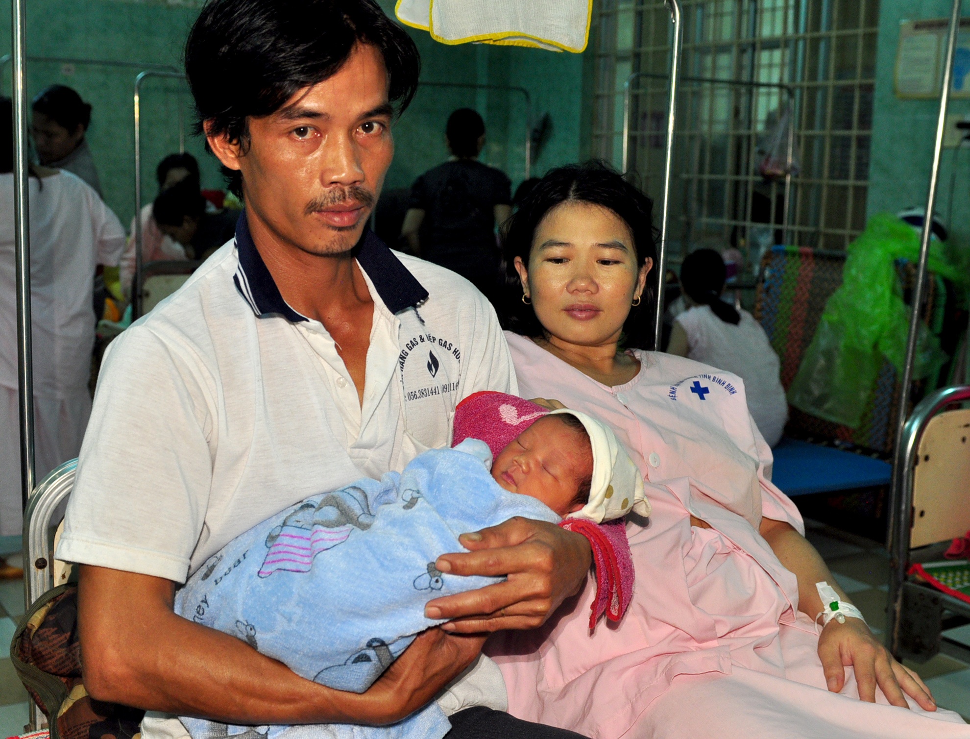 Vượt cạn trong lũ dữ ảnh 3 Vuot can trong lu du anh 3