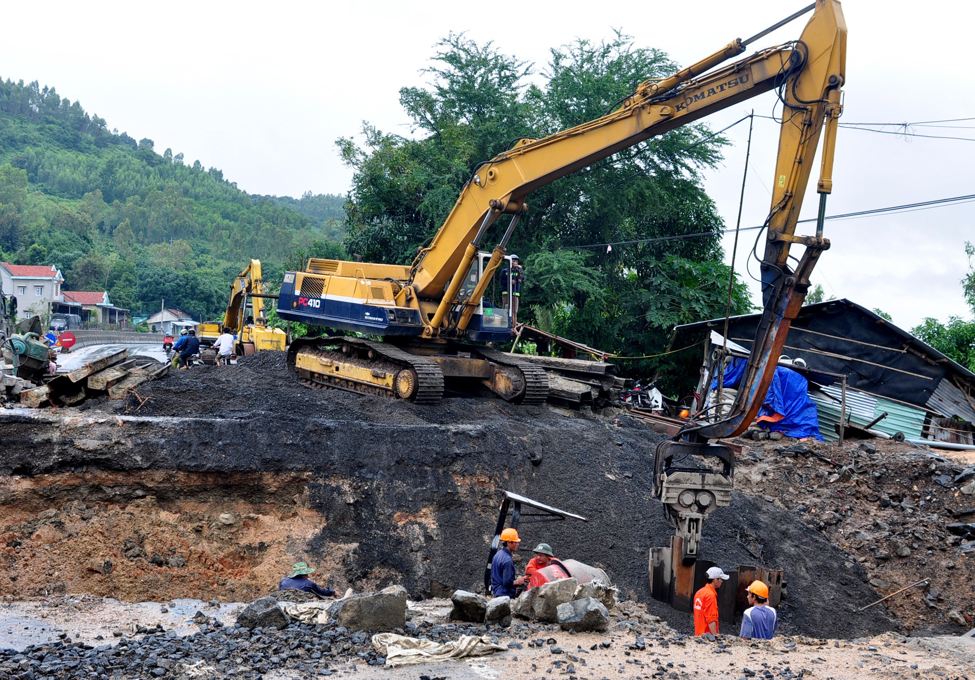 Mưa lũ Bình Định ảnh 2 Mua lu Binh Dinh anh 2