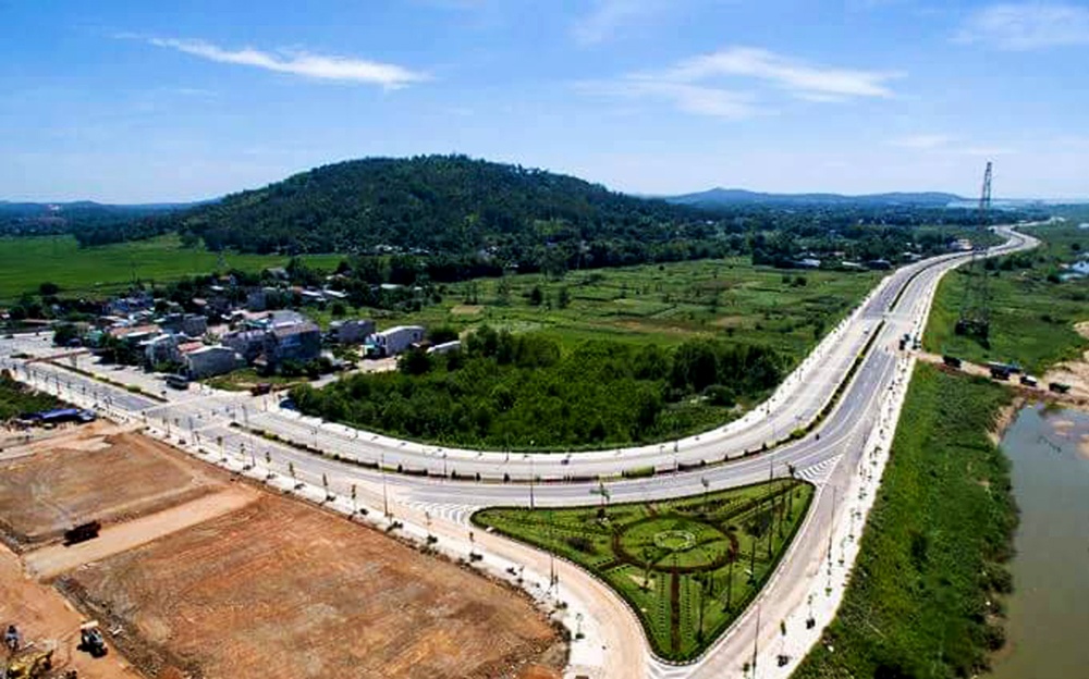 Quang Ngai co ten duong Hoang Sa, Truong Sa hinh anh