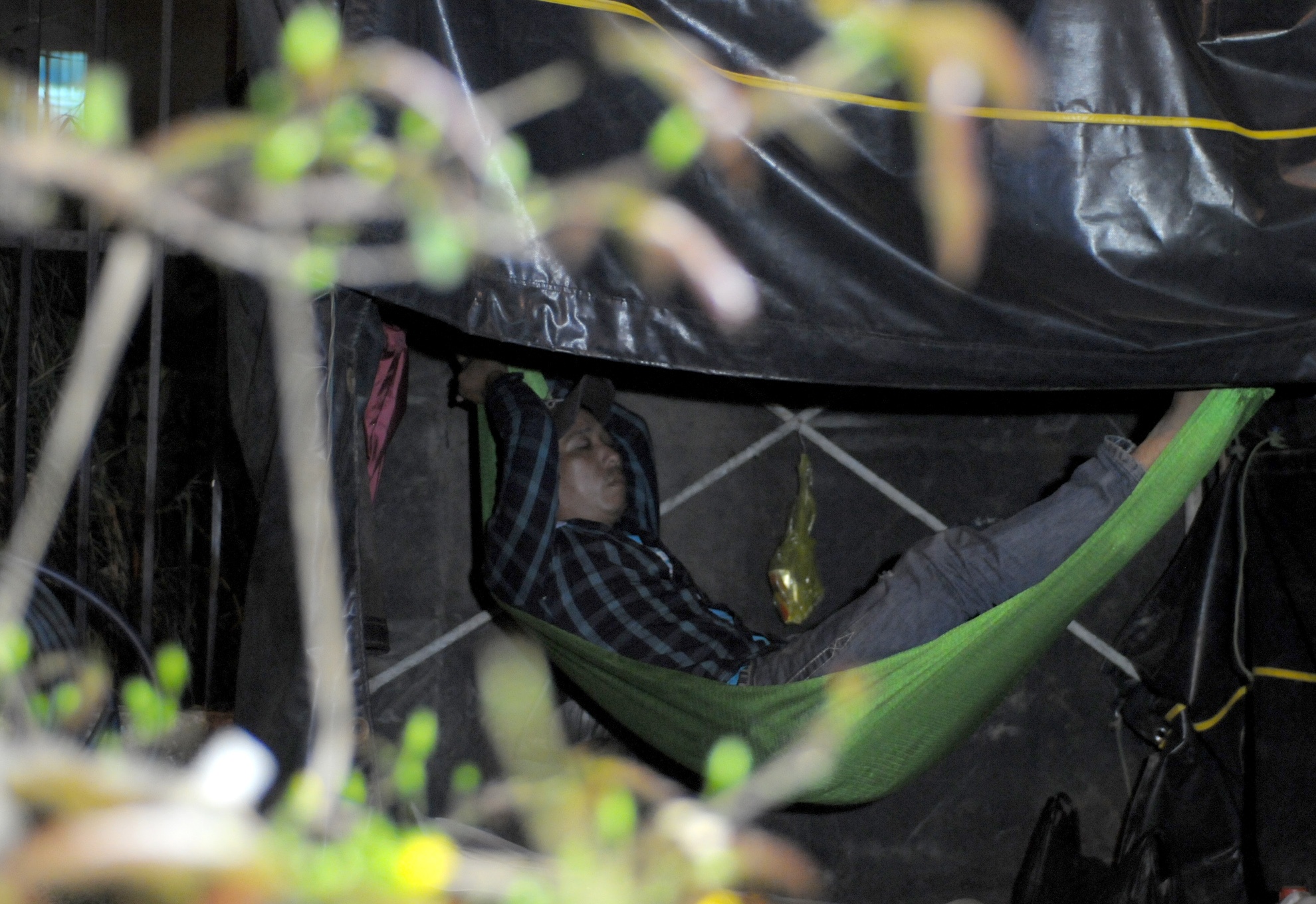 Dung leu ban mai Tet anh 9