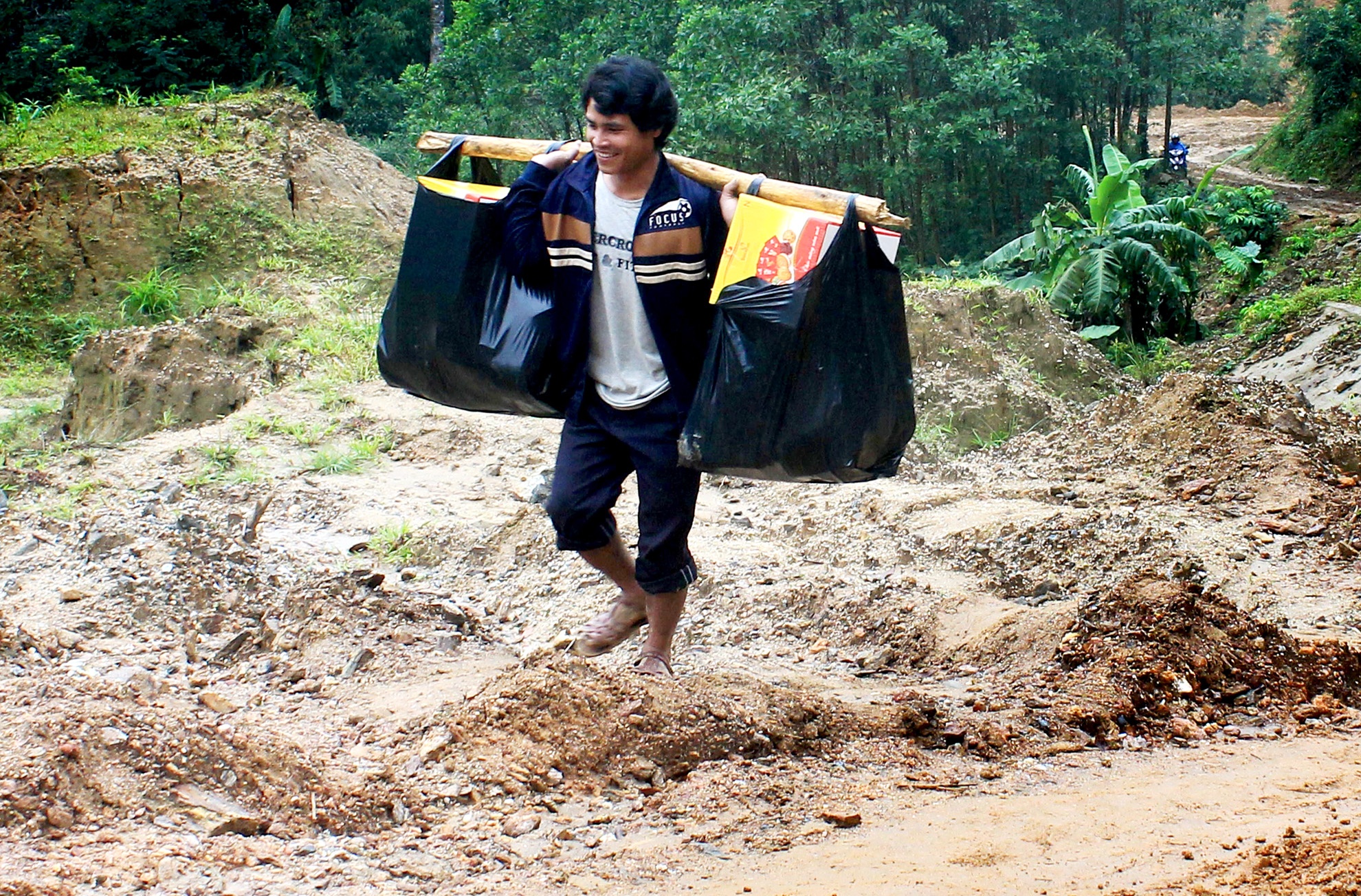 Xuan tinh nguyen Quang Ngai anh 3