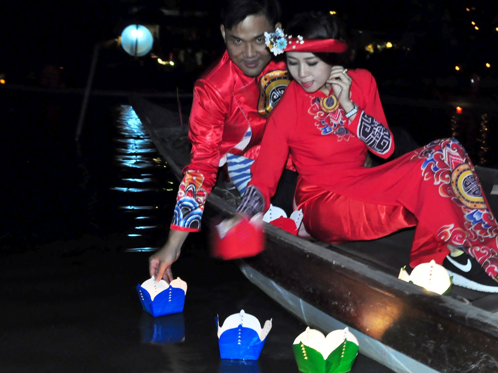 Tet Nguyen tieu o Hoi An anh 11