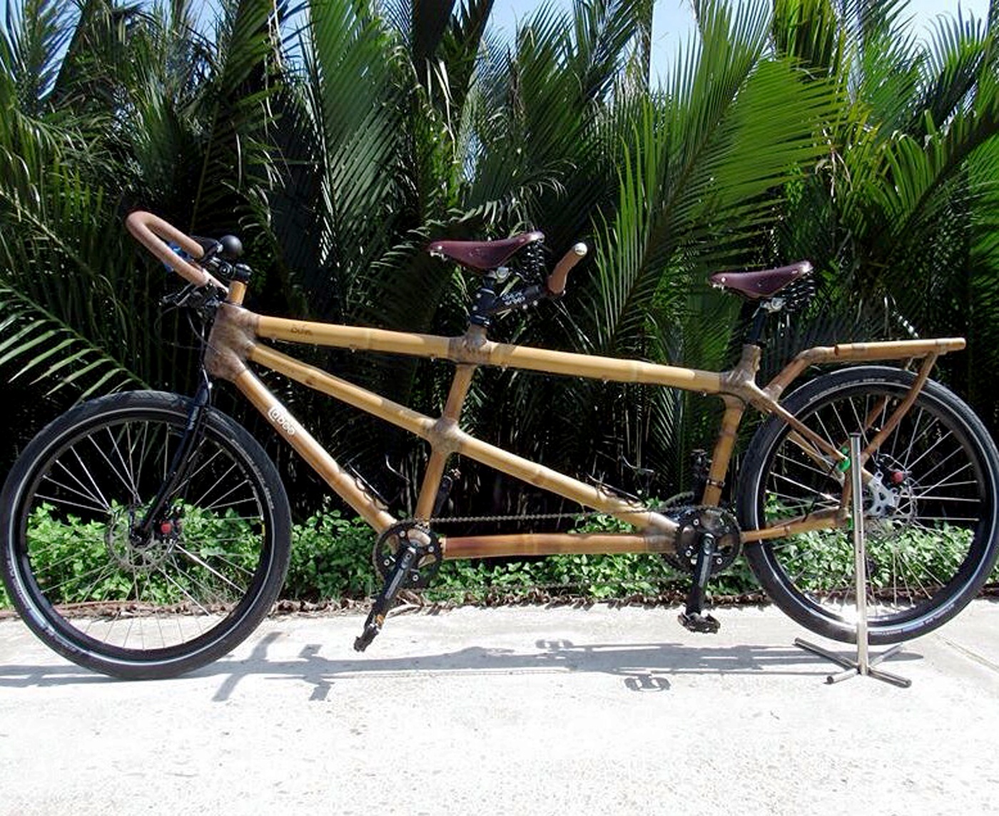 Bien tre gai thanh khung xe dap,  hang my nghe anh 3