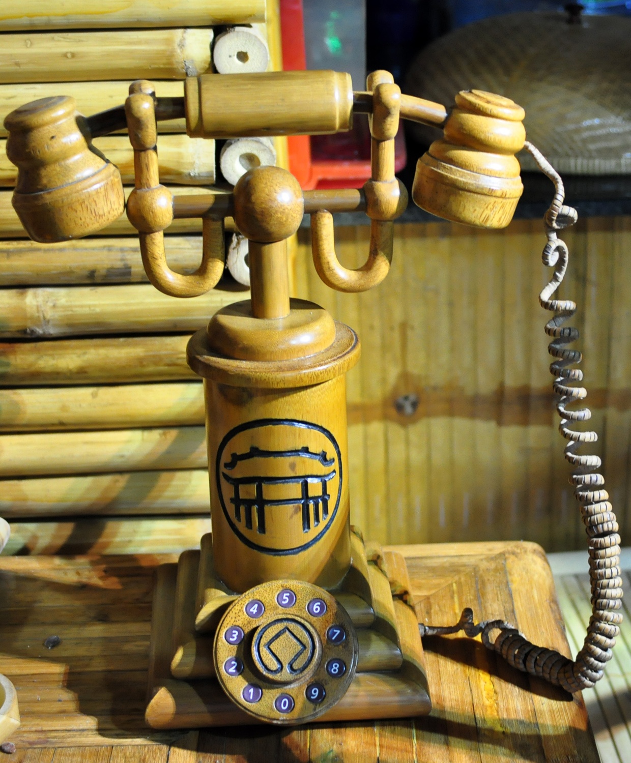 Bien tre gai thanh khung xe dap,  hang my nghe anh 10