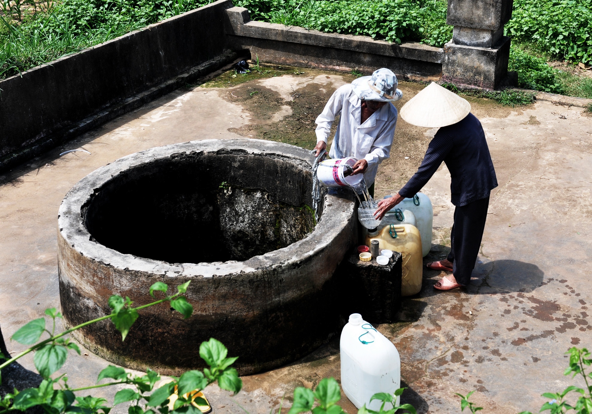 33 nam lam nghe phu nuoc anh 2