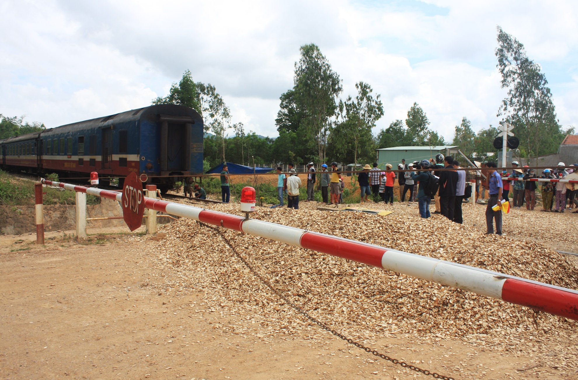 Tai nan duong sat Binh Dinh anh 1