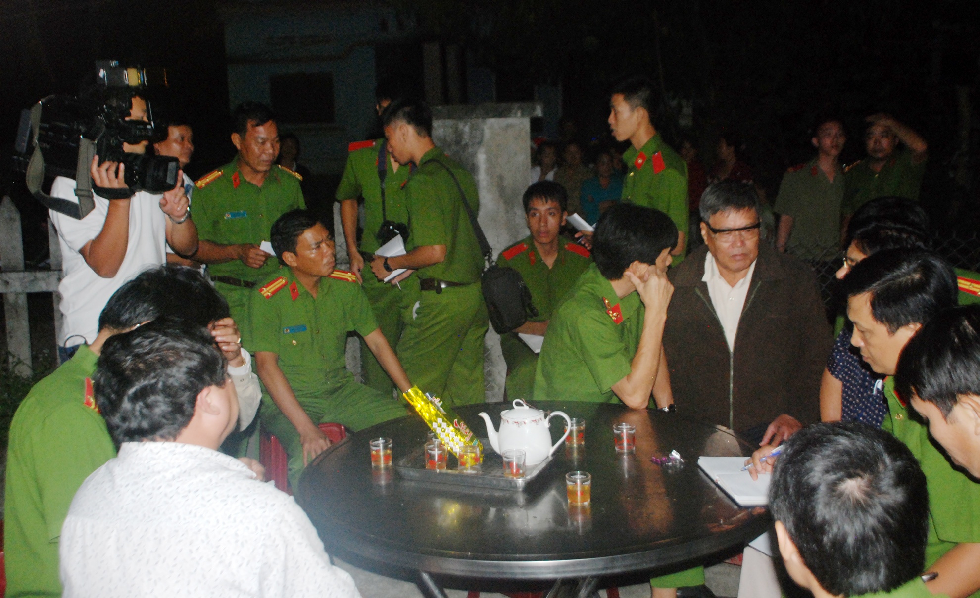 Chồng giết vợ ảnh 2 Chong giet vo anh 2
