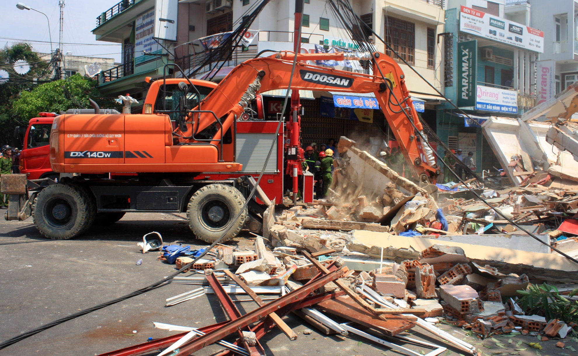 Sap nha 3 tang o Quy Nhon anh 2