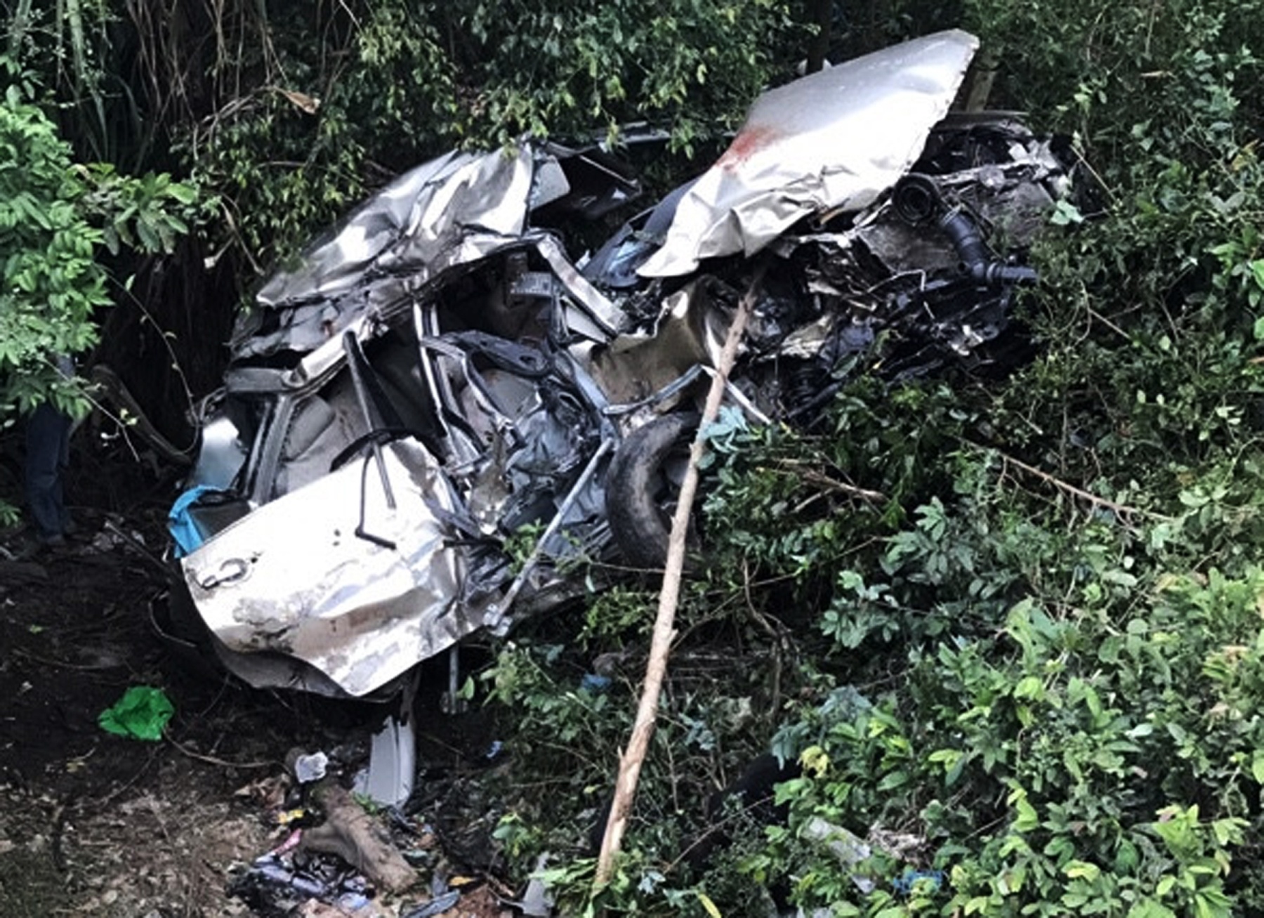 Tai nan duong sat Binh Dinh anh 2