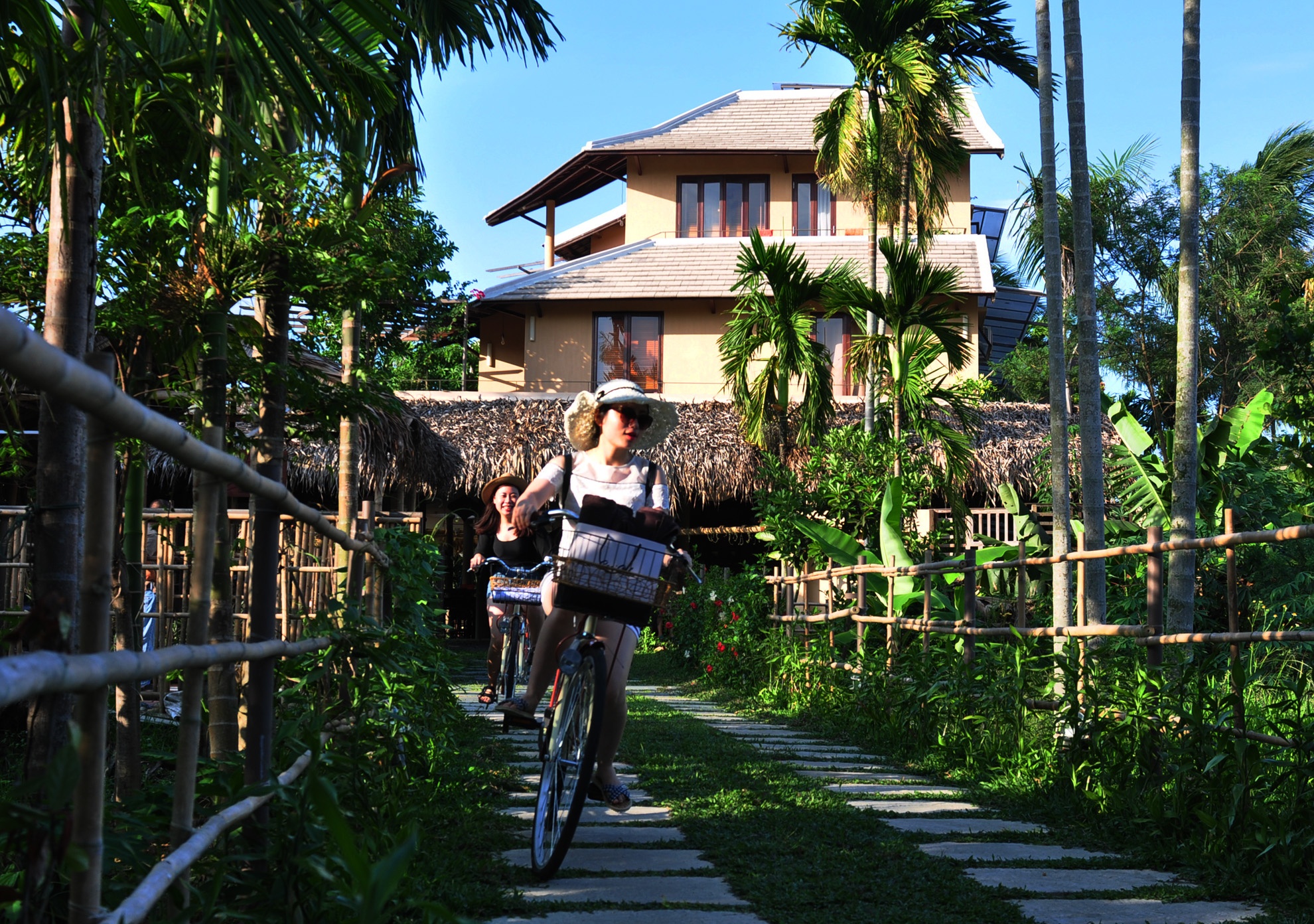 Lang biet thu o Hoi An anh 12