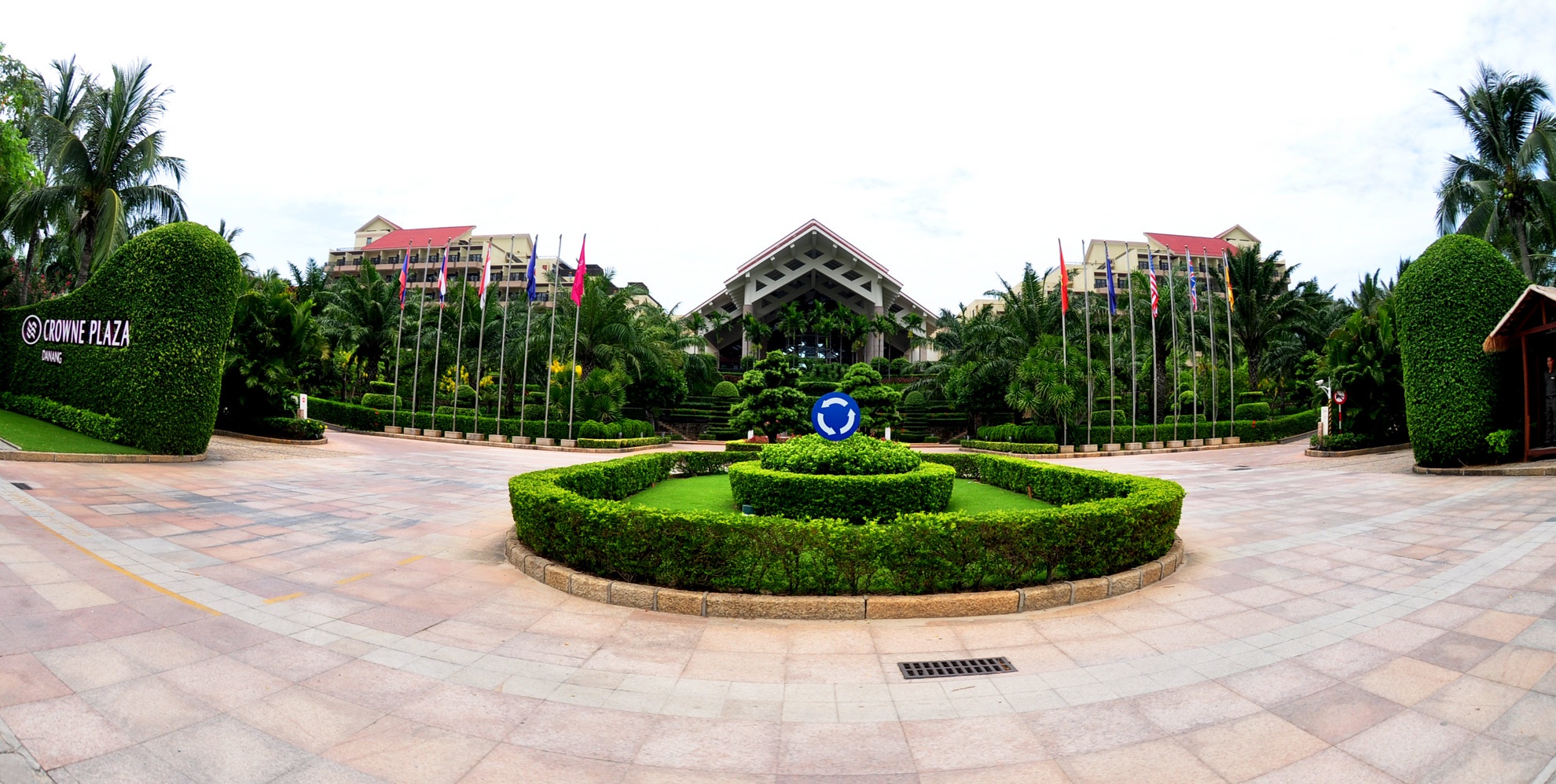 Con duong trieu do o pho bien Da Nang anh 10