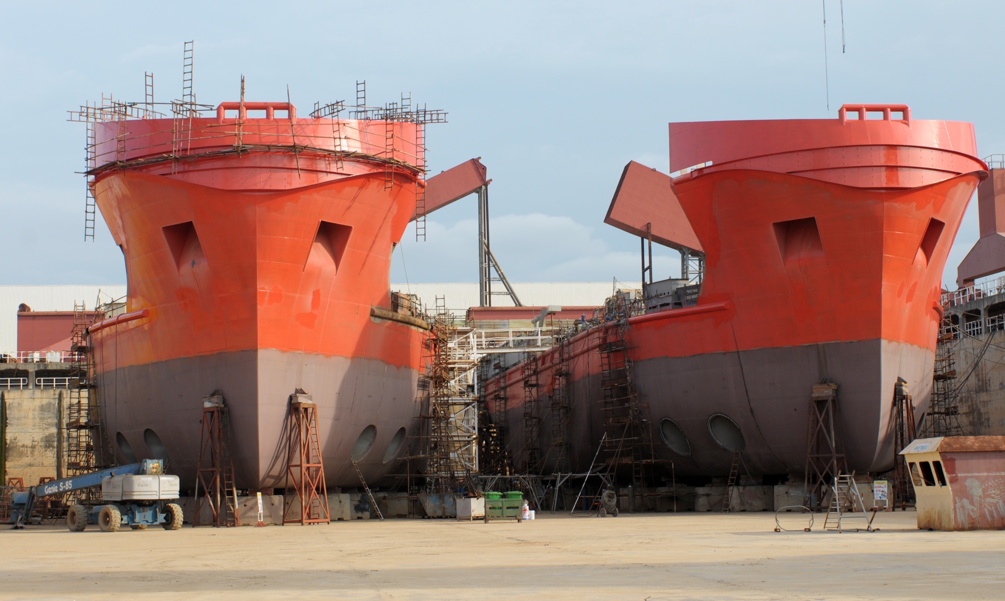 Nha may dong tau Dung Quat no hang nghin ty anh 11