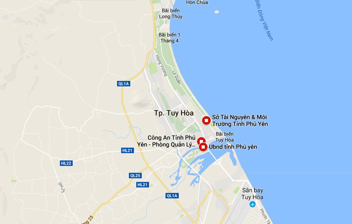 Tàu hỏa húc ôtô ảnh 1 Tau hoa huc oto anh 1