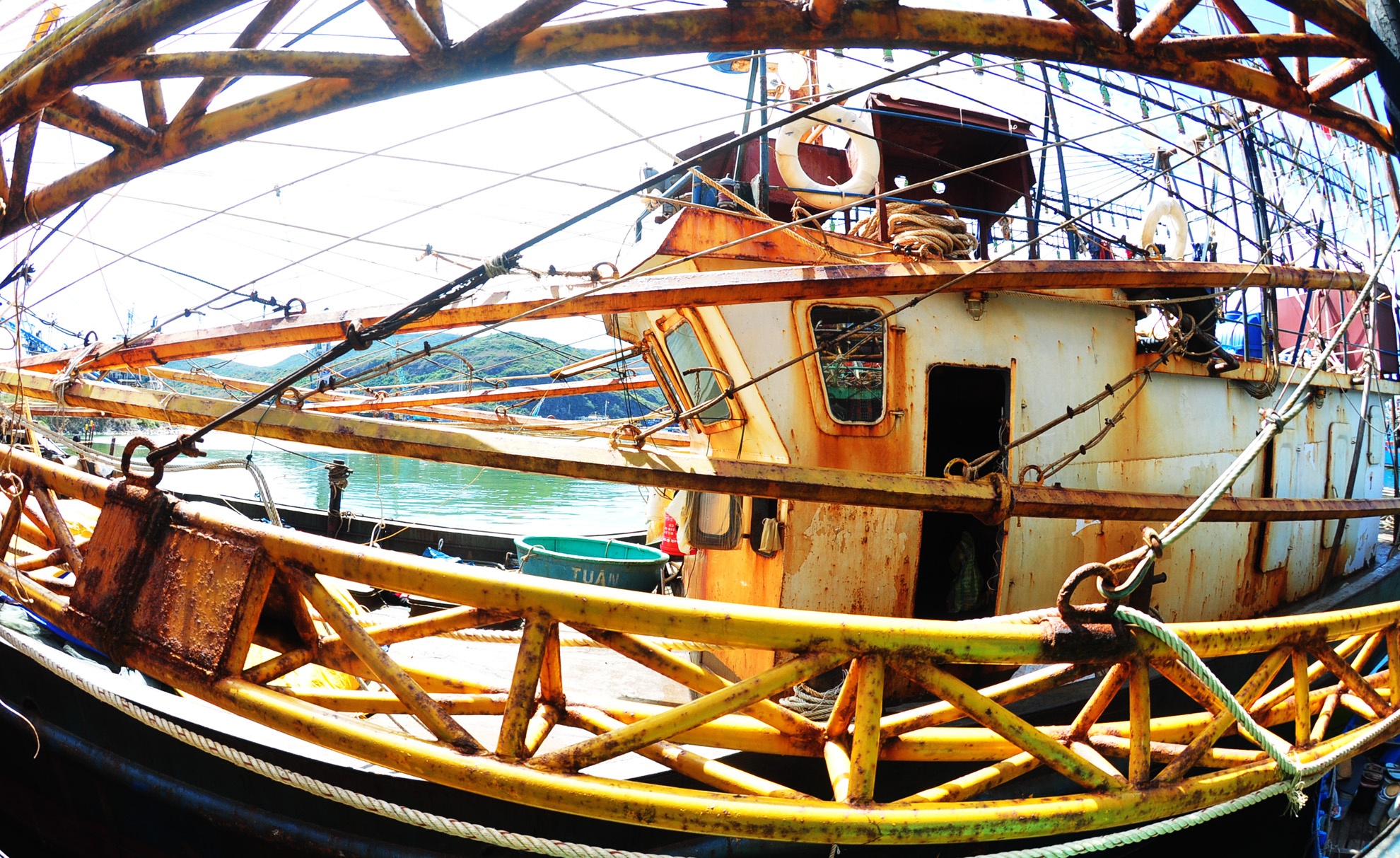 Ngu dan ta hoa vi tau vo thep dom anh 12