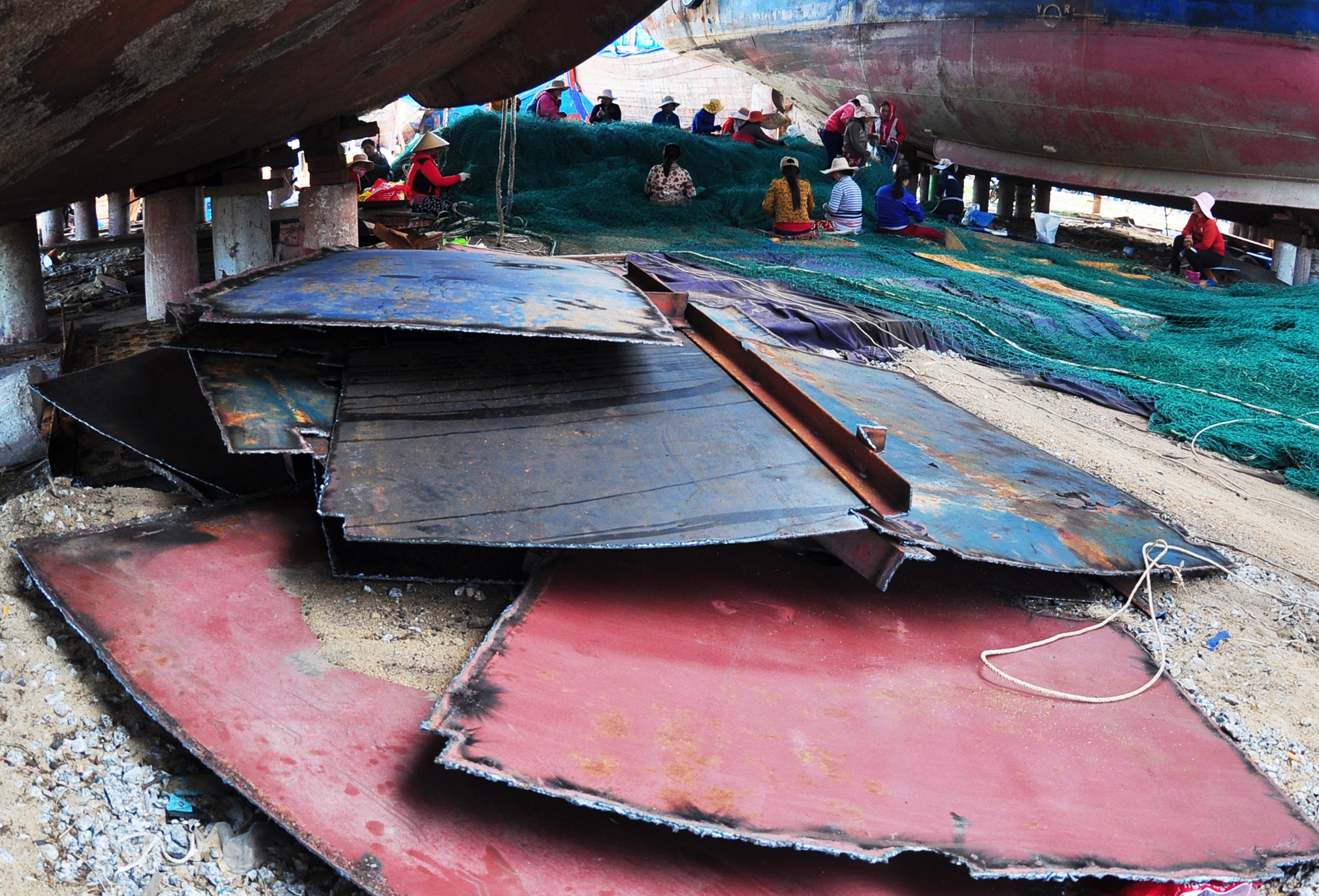 Tau thep Binh Dinh nam bo anh 8