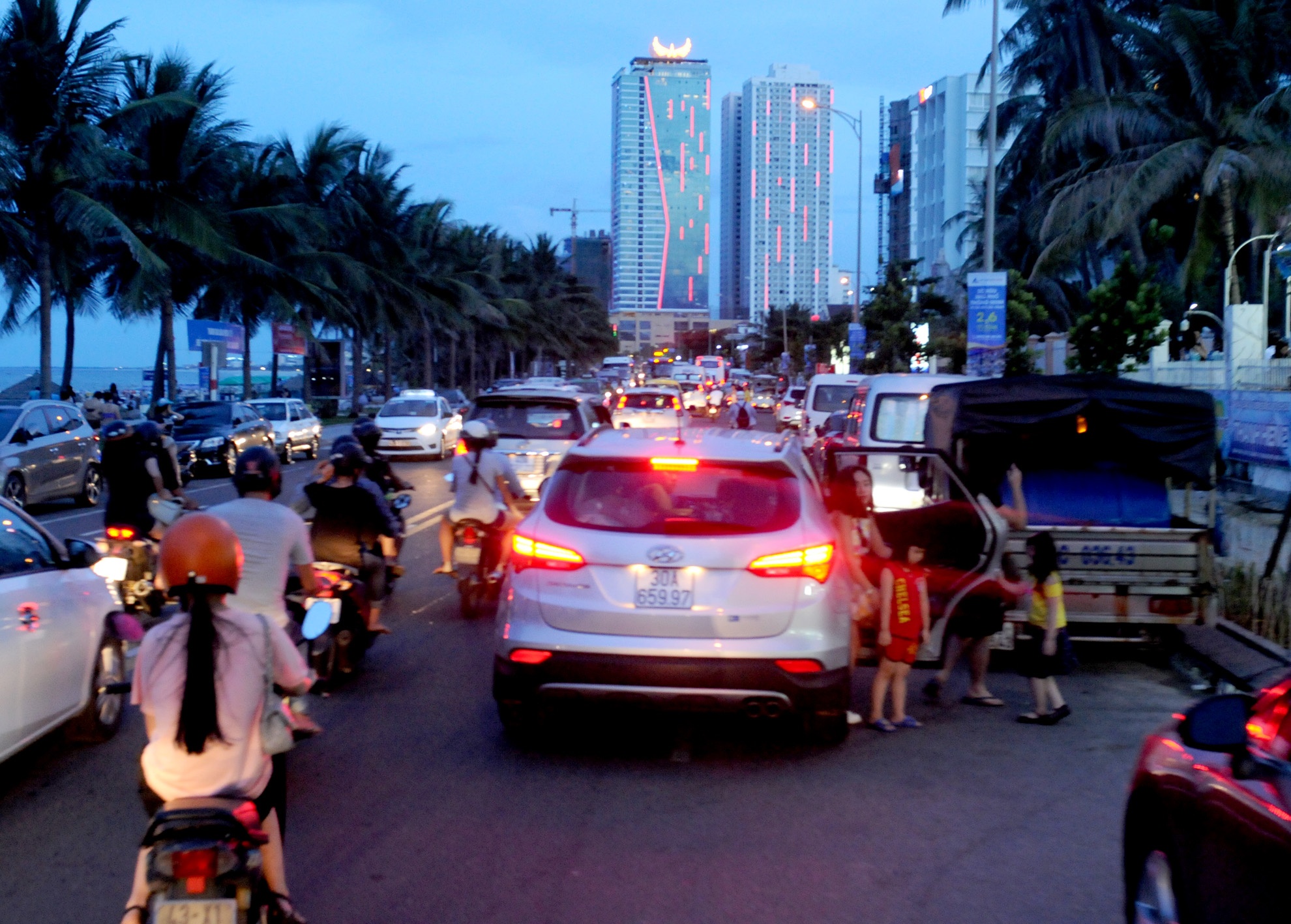 Đà Nẵng đầu tư bãi đỗ xe thông minh ảnh 2 Da Nang dau tu bai do xe thong minh anh 2