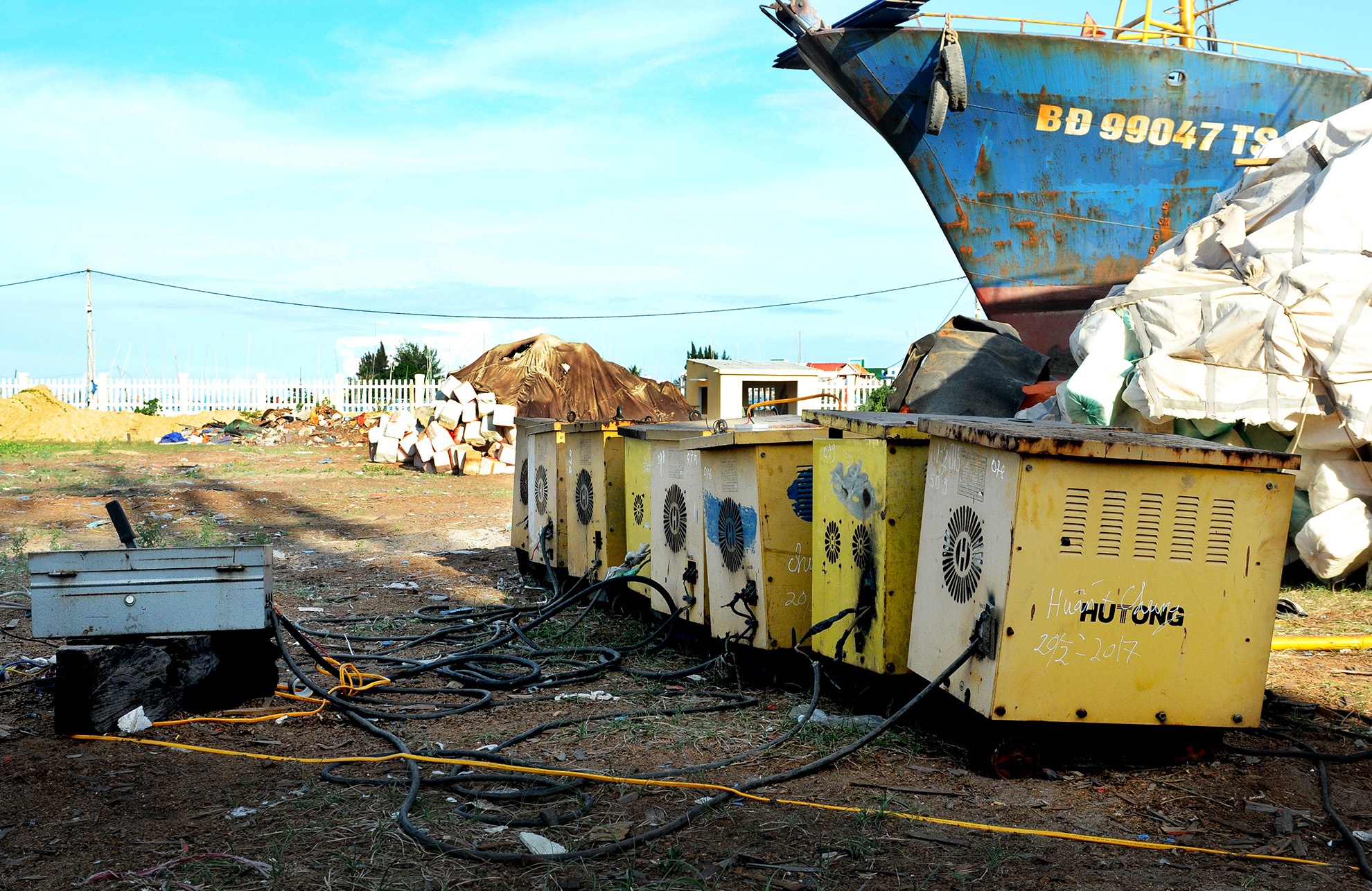 Tau thep Binh Dinh nam bo anh 2