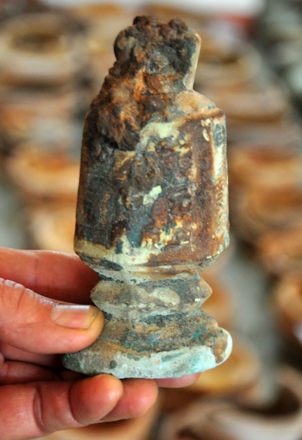 Bi an nghia dia tau co o vung bien Quang Ngai anh 10