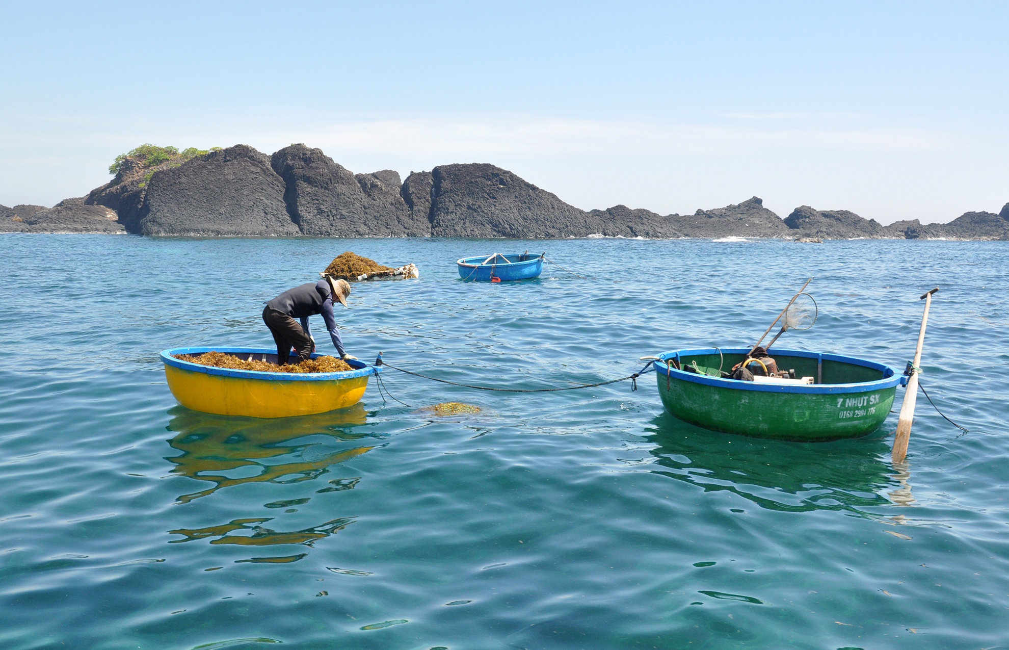 Bi an nghia dia tau co o vung bien Quang Ngai anh 1