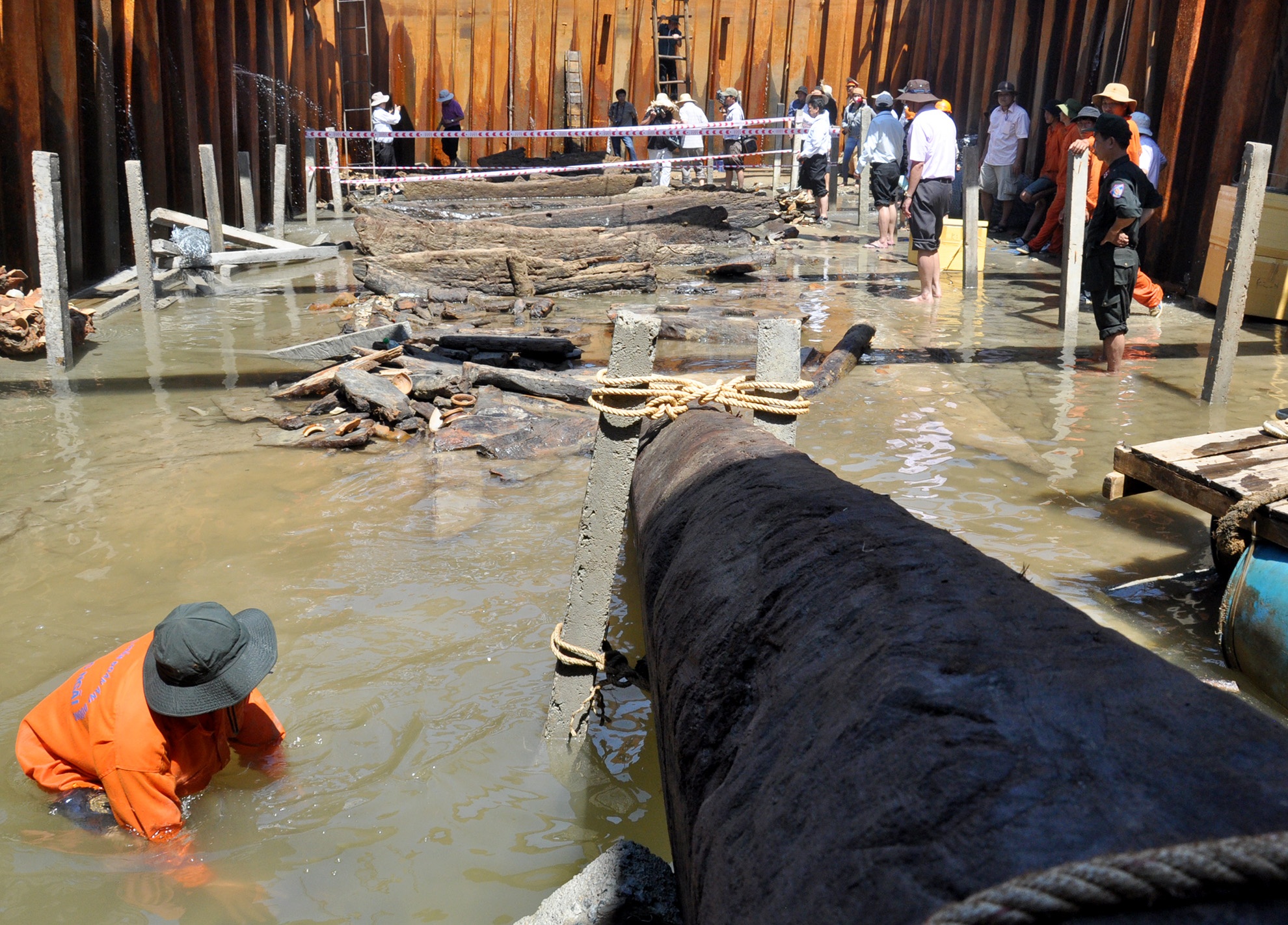 Nghia dia tau co bi an o Quang Ngai hinh anh