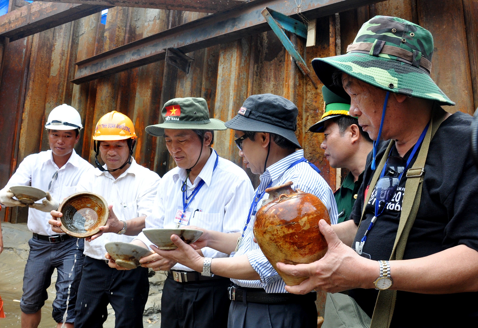 Bi an nghia dia tau co o vung bien Quang Ngai anh 6