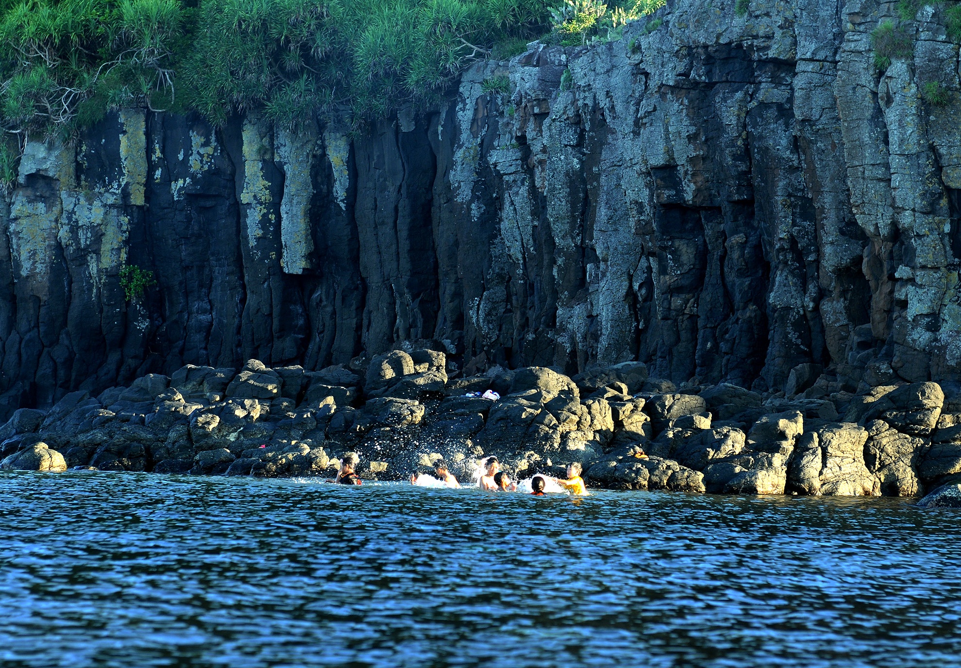 Can canh di san mieng nui lua Quang Ngai anh 13