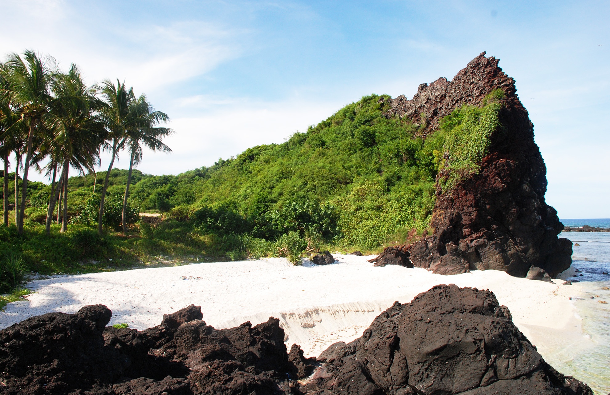Can canh di san mieng nui lua Quang Ngai anh 9