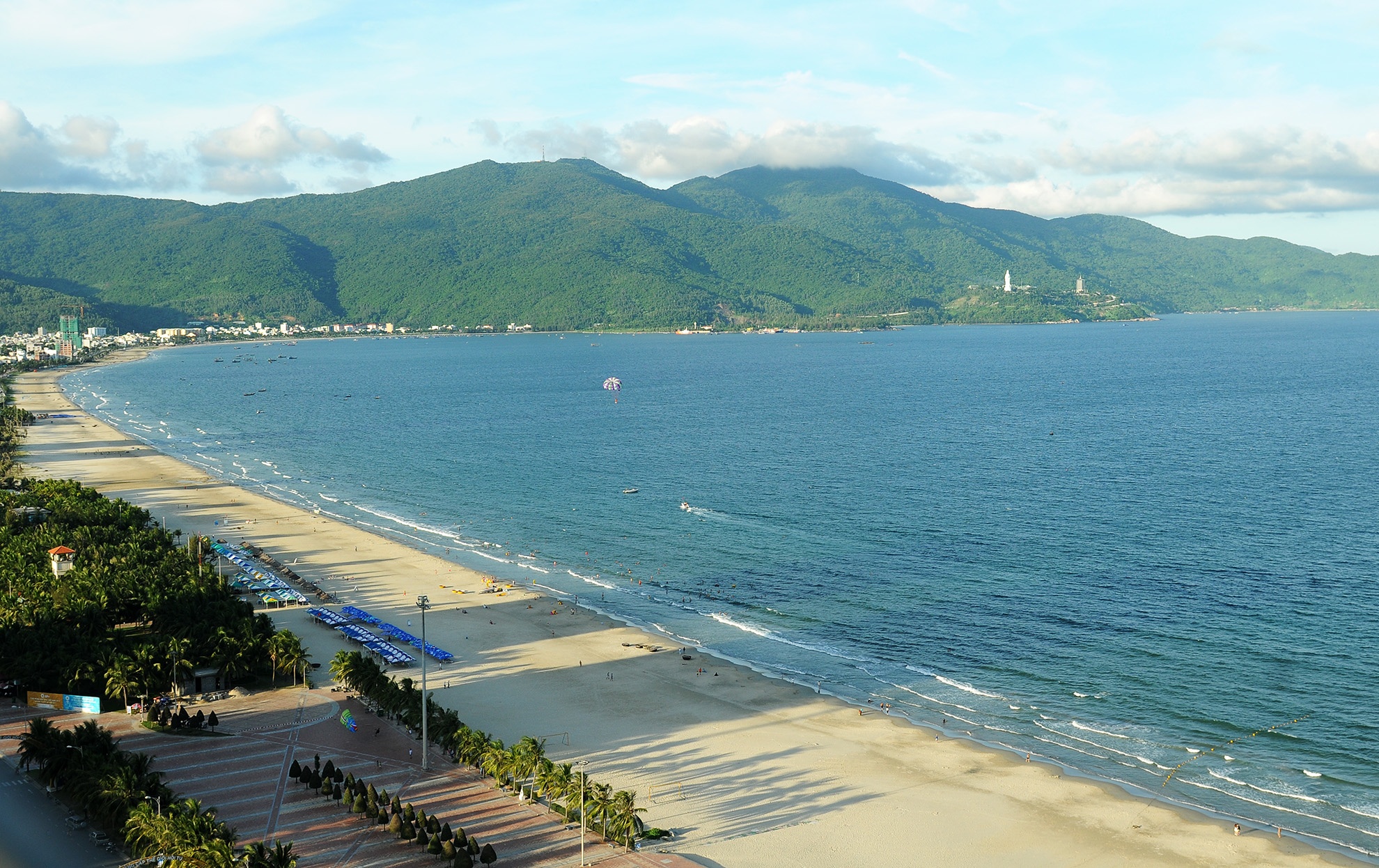 'APEC la co hoi de con tau Da Nang vuon ra bien lon' hinh anh