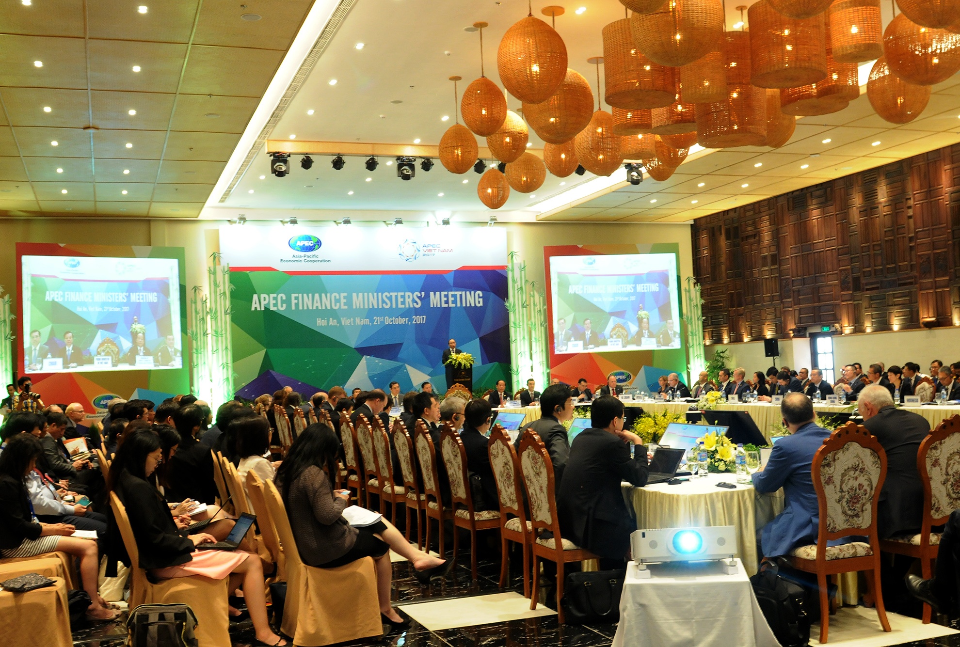 Thu tuong du Hoi nghi Bo truong Tai chinh anh 11