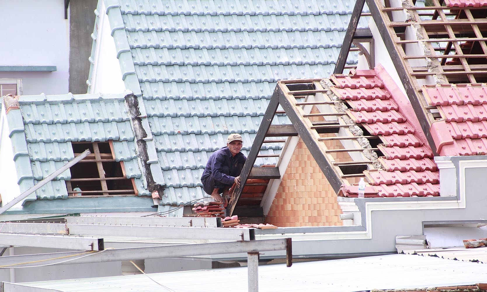 Phu Yen khac phuc hau qua con bao so 12 anh 10