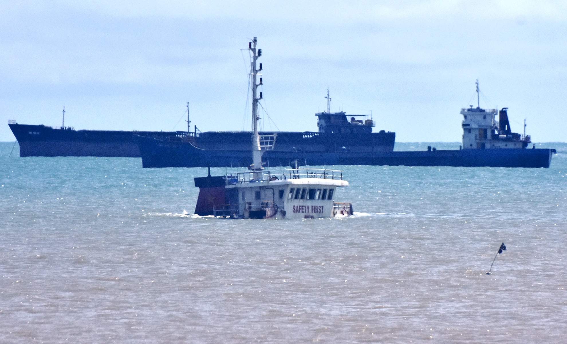 Nghĩa địa tàu hàng ở vùng biển Quy Nhơn ảnh 3 Nghia dia tau hang o vung bien Quy Nhon anh 3