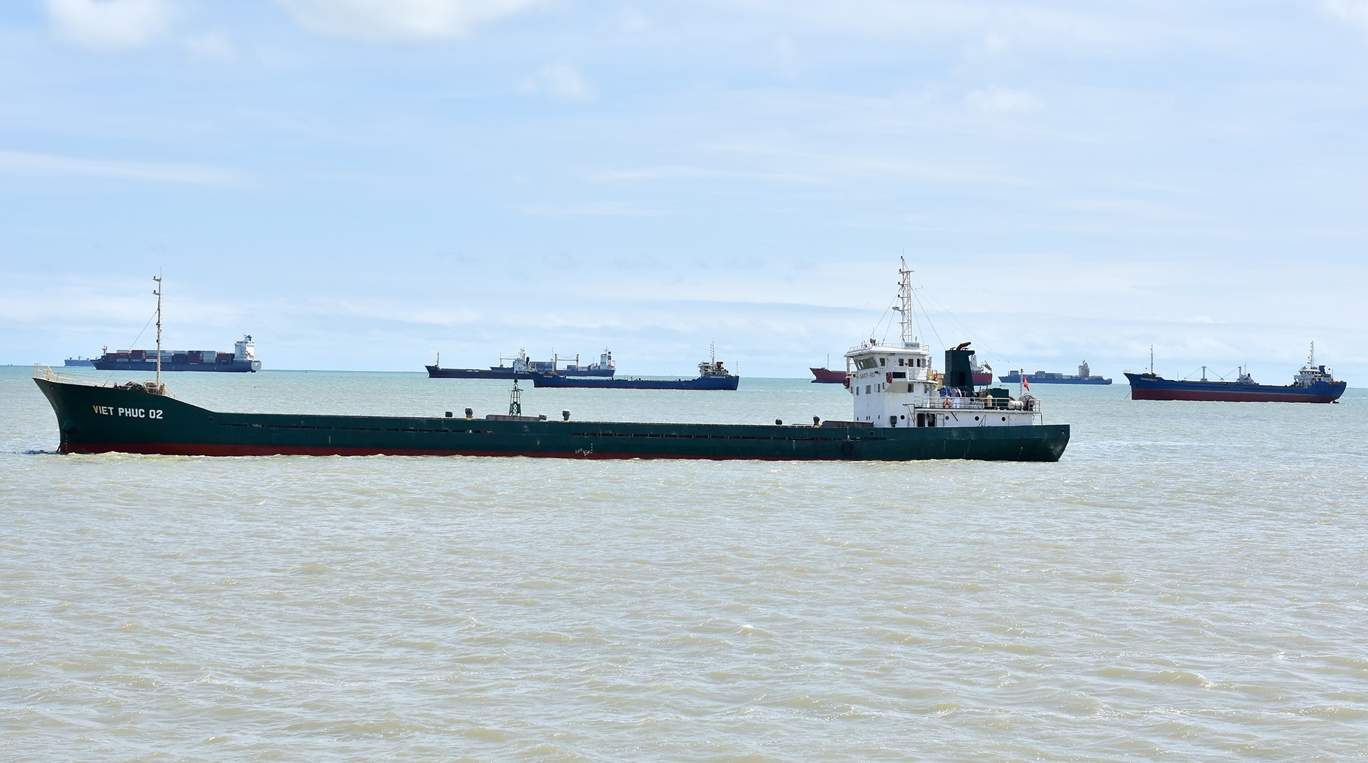 Nghĩa địa tàu hàng ở vùng biển Quy Nhơn ảnh 1 Nghia dia tau hang o vung bien Quy Nhon anh 1