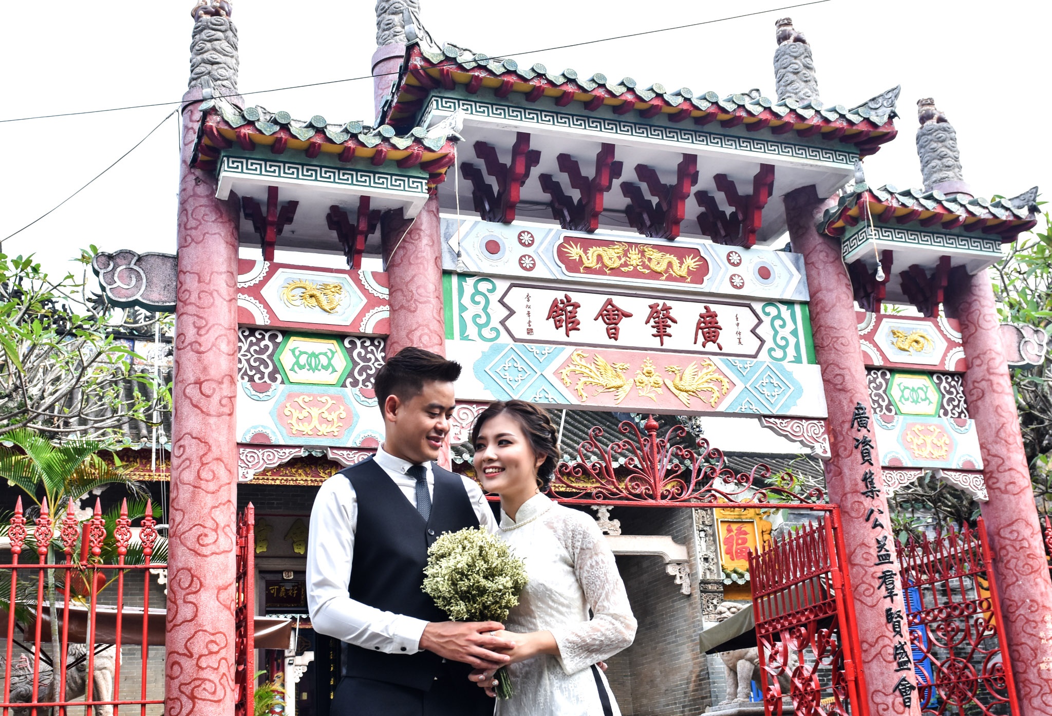 Hoi quan Quang Dong o pho co Hoi An anh 2