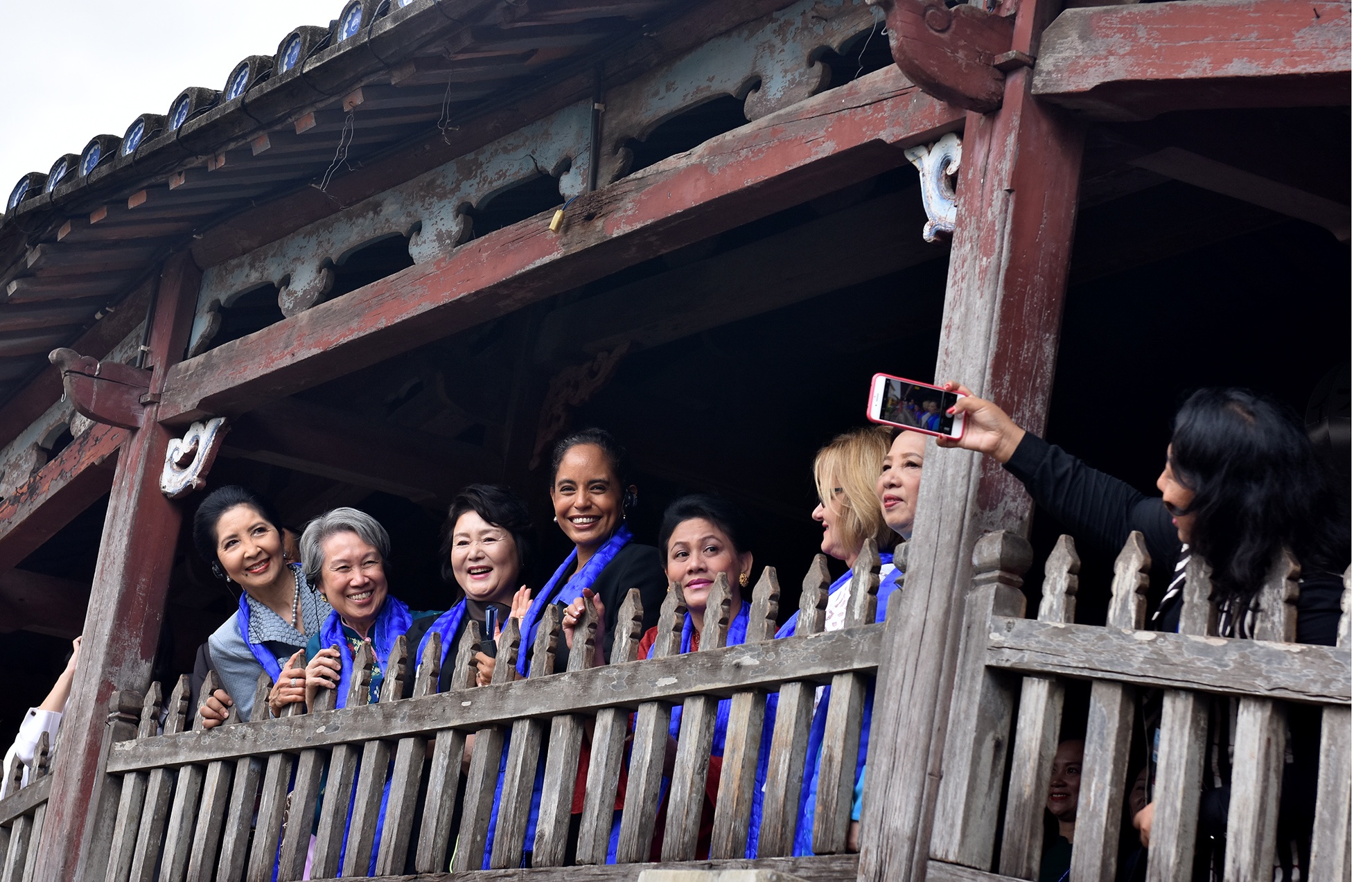 Phu nhan tham pho co Hoi An anh 8