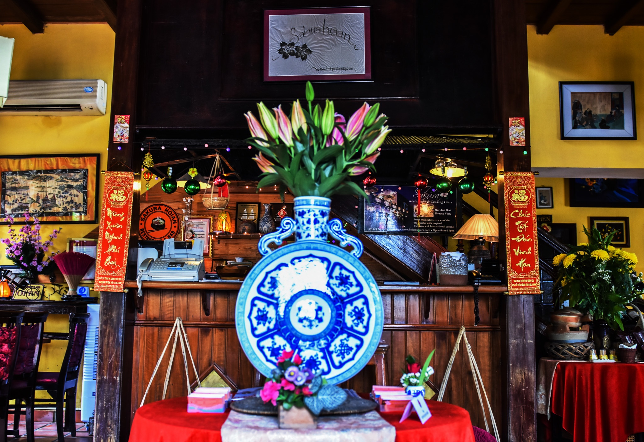 Nha hang chieu dai Thu tuong Nhat Ban anh 5