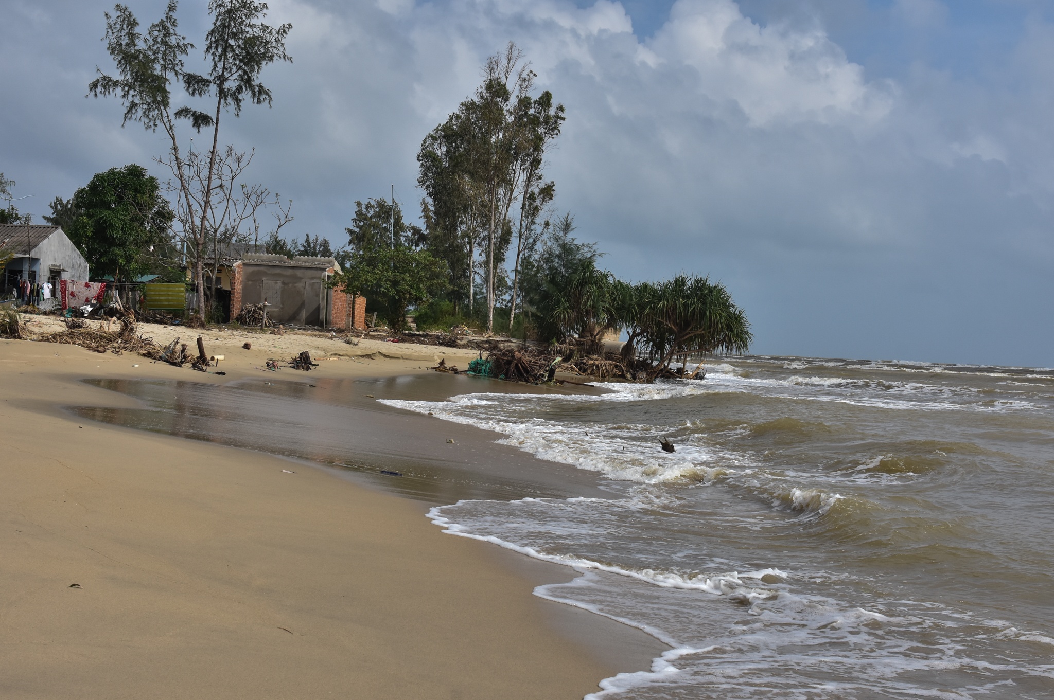 Trieu cuong nuot nha dan Quang Ngai anh 15