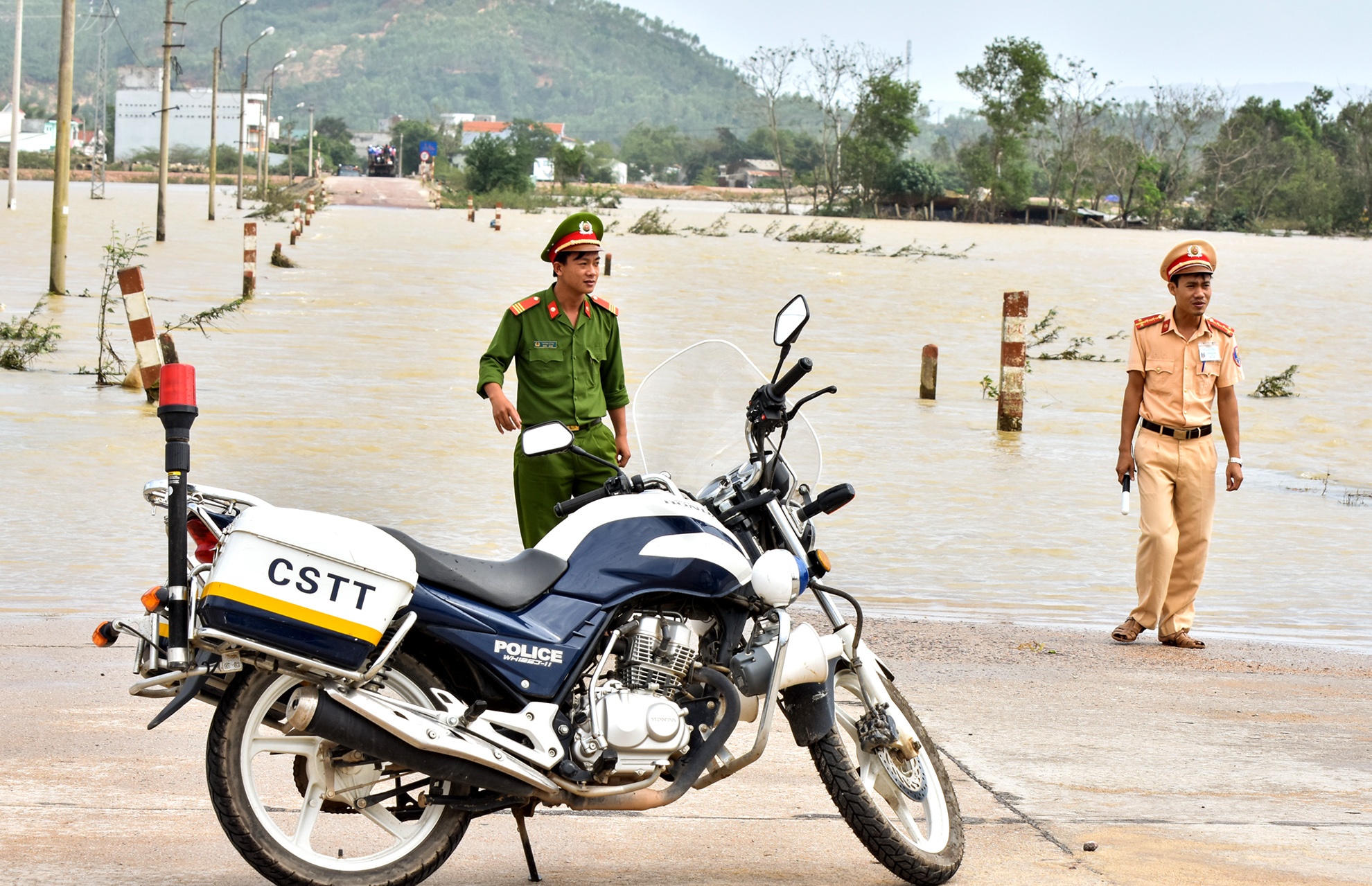 Mua lu Binh Dinh anh 17