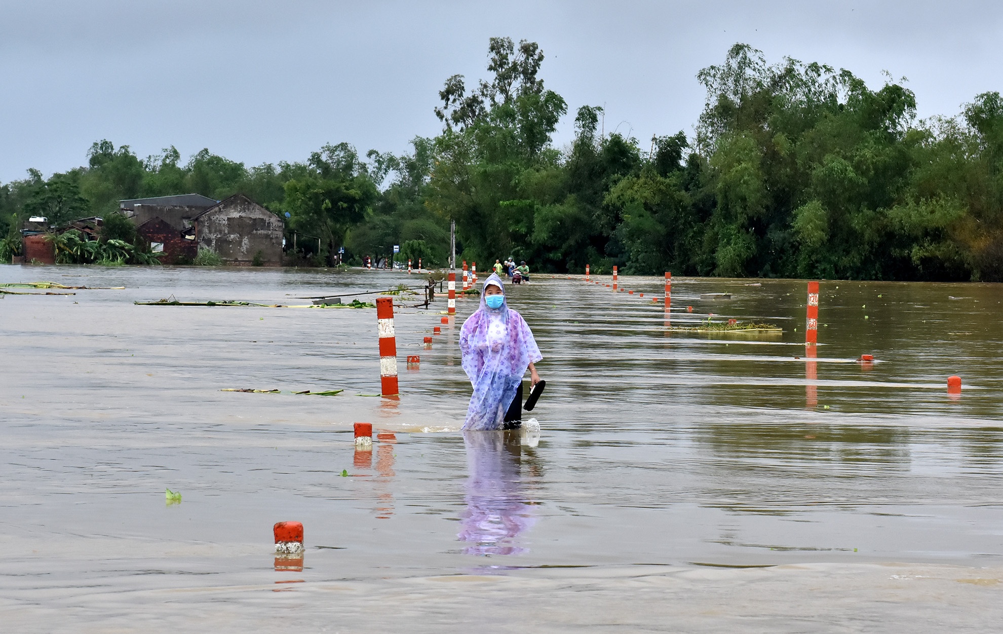 Mưa lũ miền Trung ảnh 1 Mua lu mien Trung anh 1