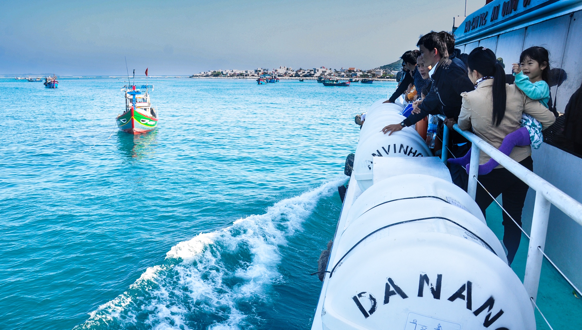 Đảo Lý Sơn thoát cảnh cô lập ảnh 1 Dao Ly Son thoat canh co lap anh 1