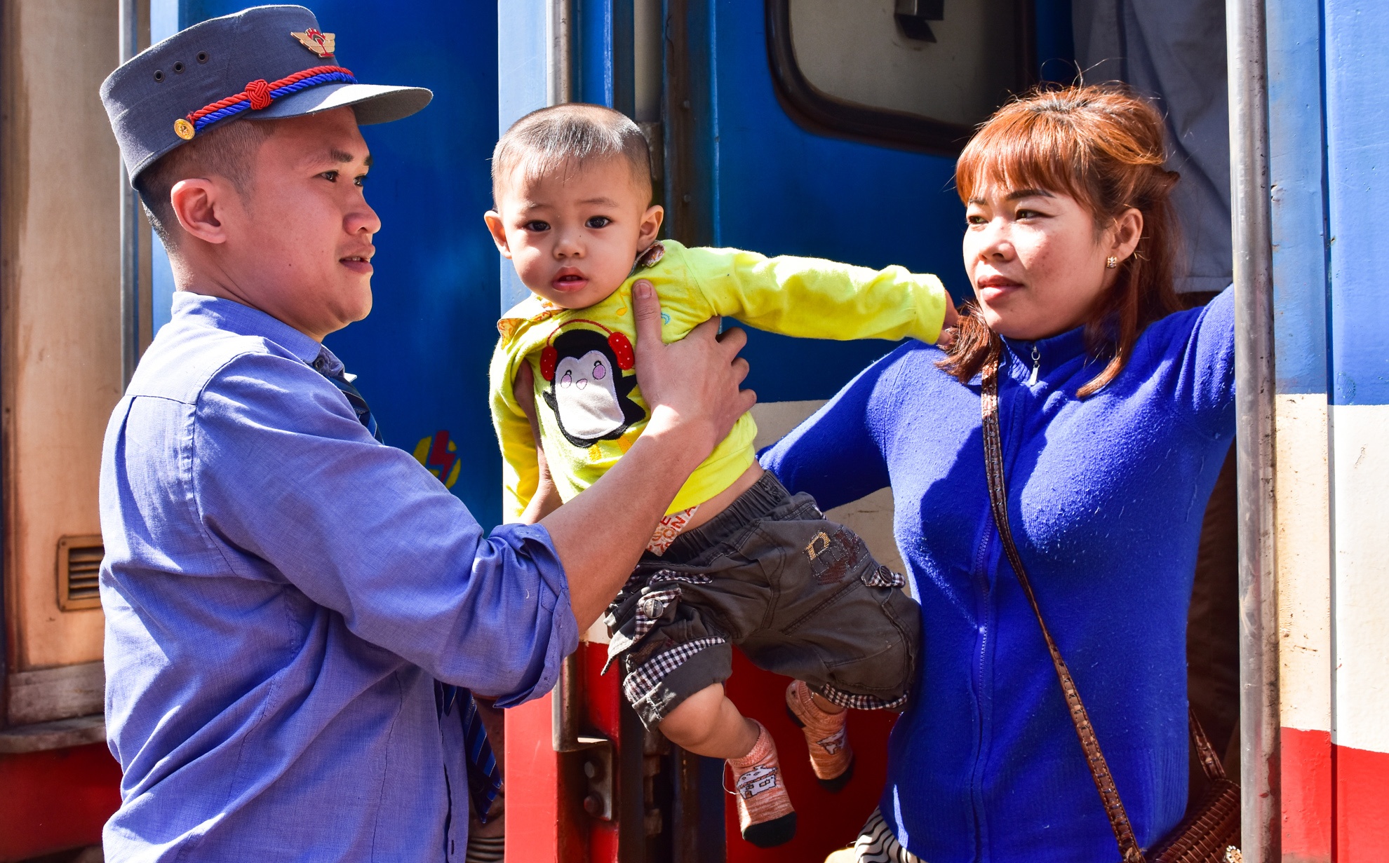 Doan tu 30 Tet o san ga anh 3