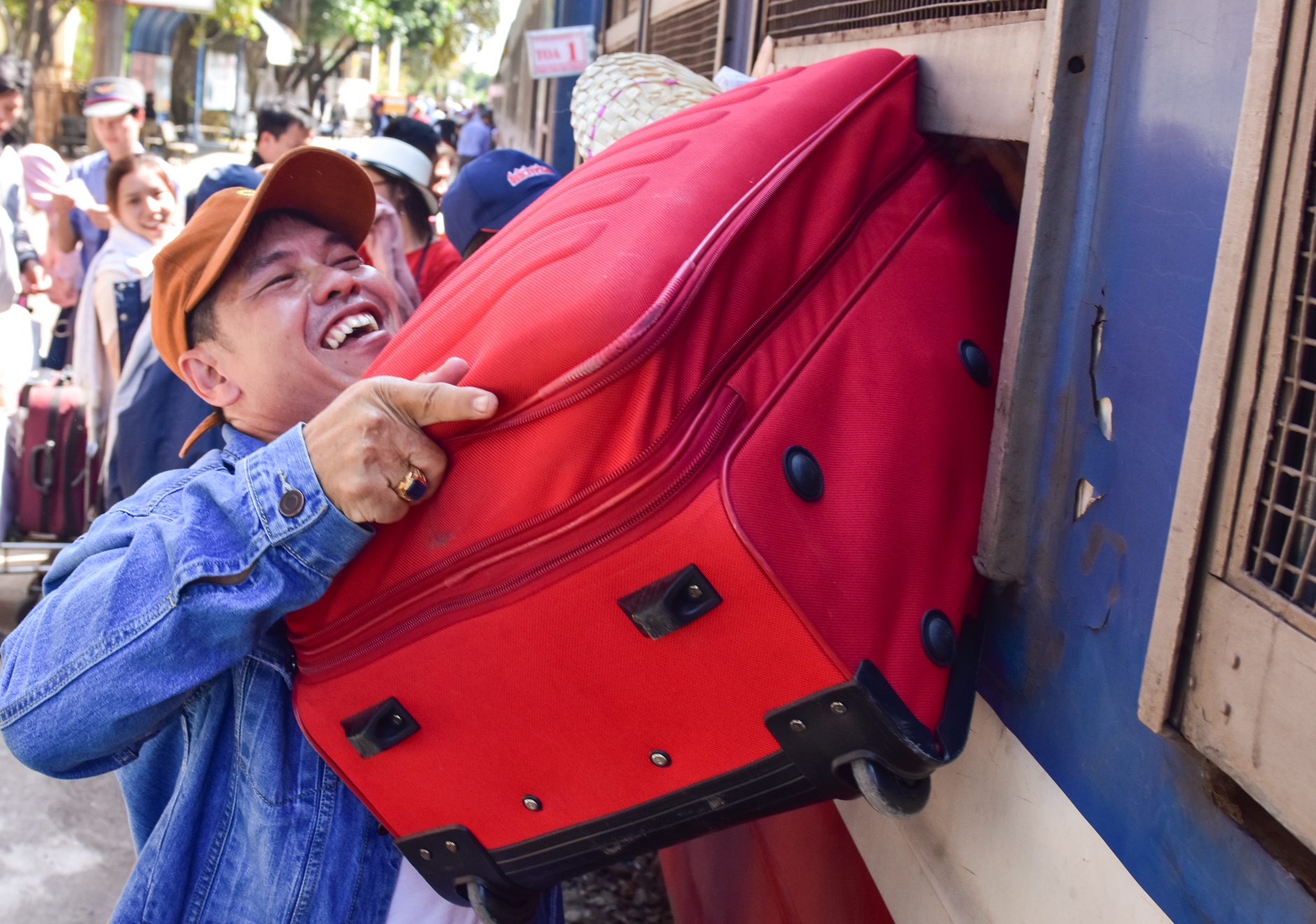 Nuoc mat ngay chia ly anh 6