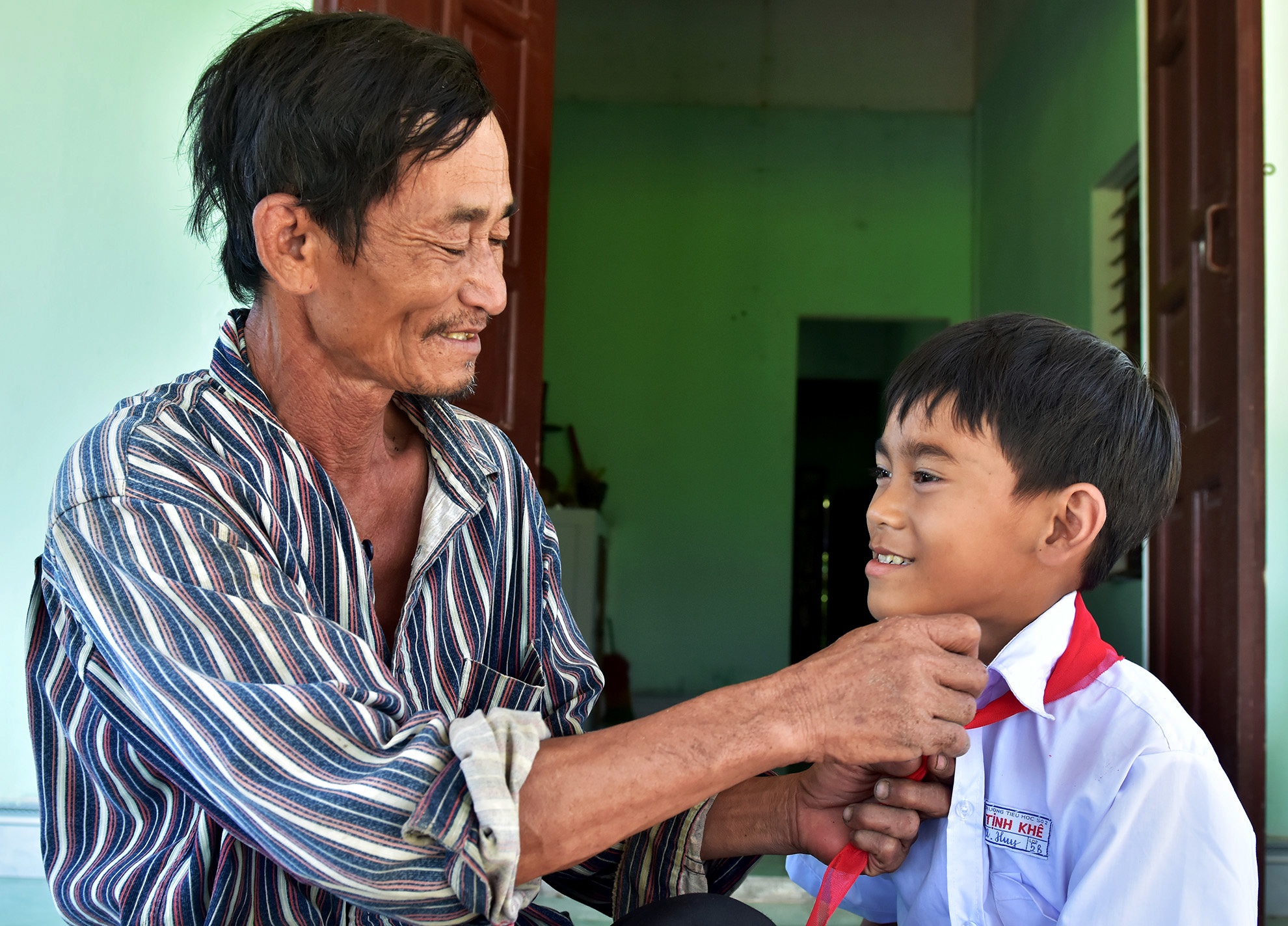 Cuoc doi song gio cua cau be song sot sau vu tham sat My Lai hinh anh