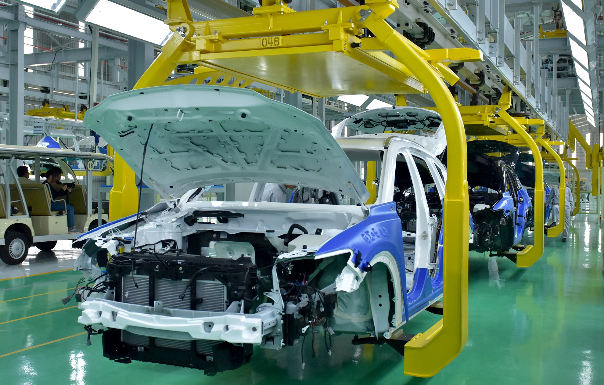 Thaco Mazda san xuat mien Trung anh 6