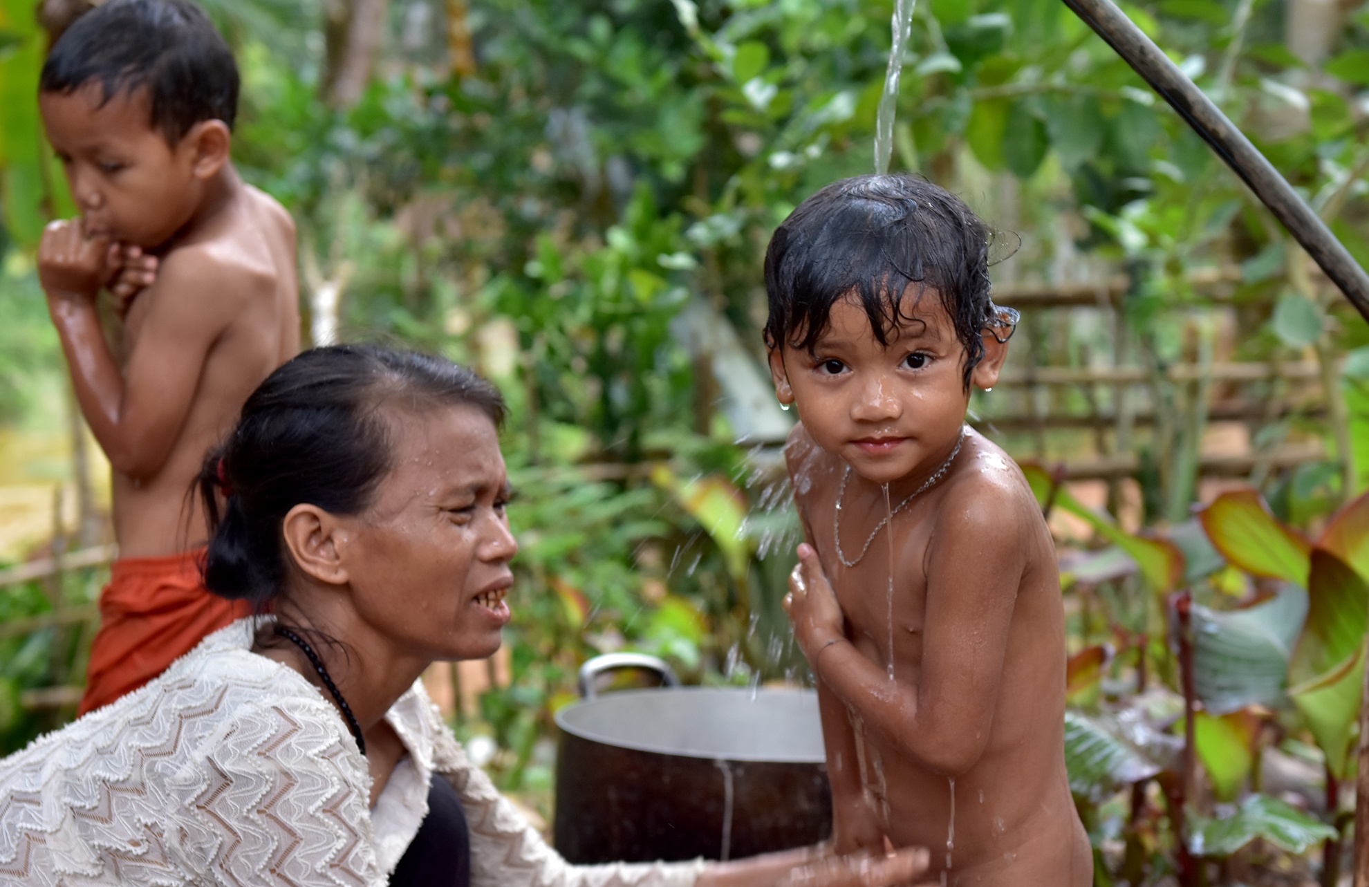 Cuoc song cua nguoi phu nu mac benh 'chet gia' hinh anh