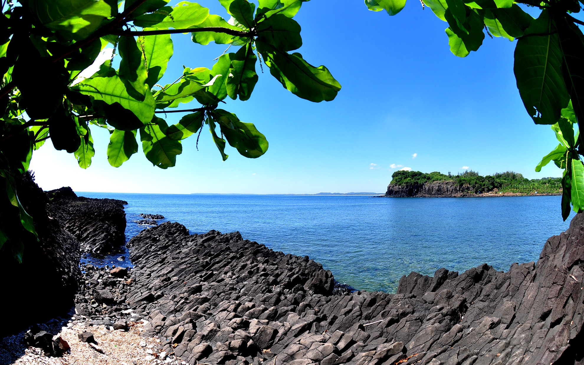 Di san dia chat Ganh Yen anh 2