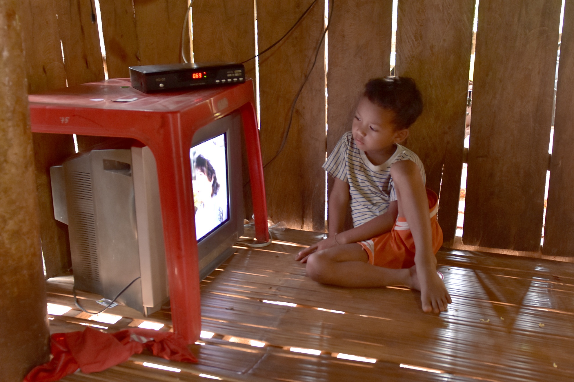 Cap vo chong 10 con anh 7