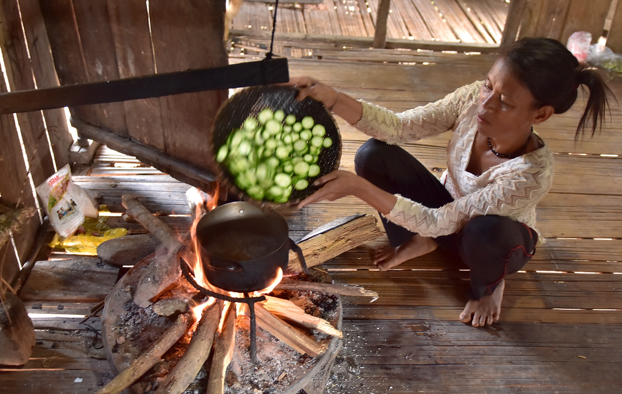 Cap vo chong 10 con anh 12