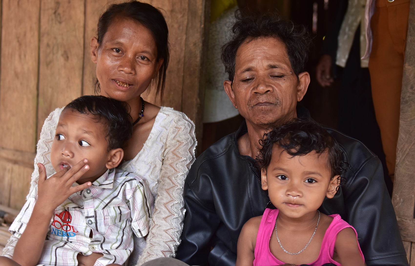 Nguoi me Quang Ngai trai qua 10 lan vuot can hinh anh