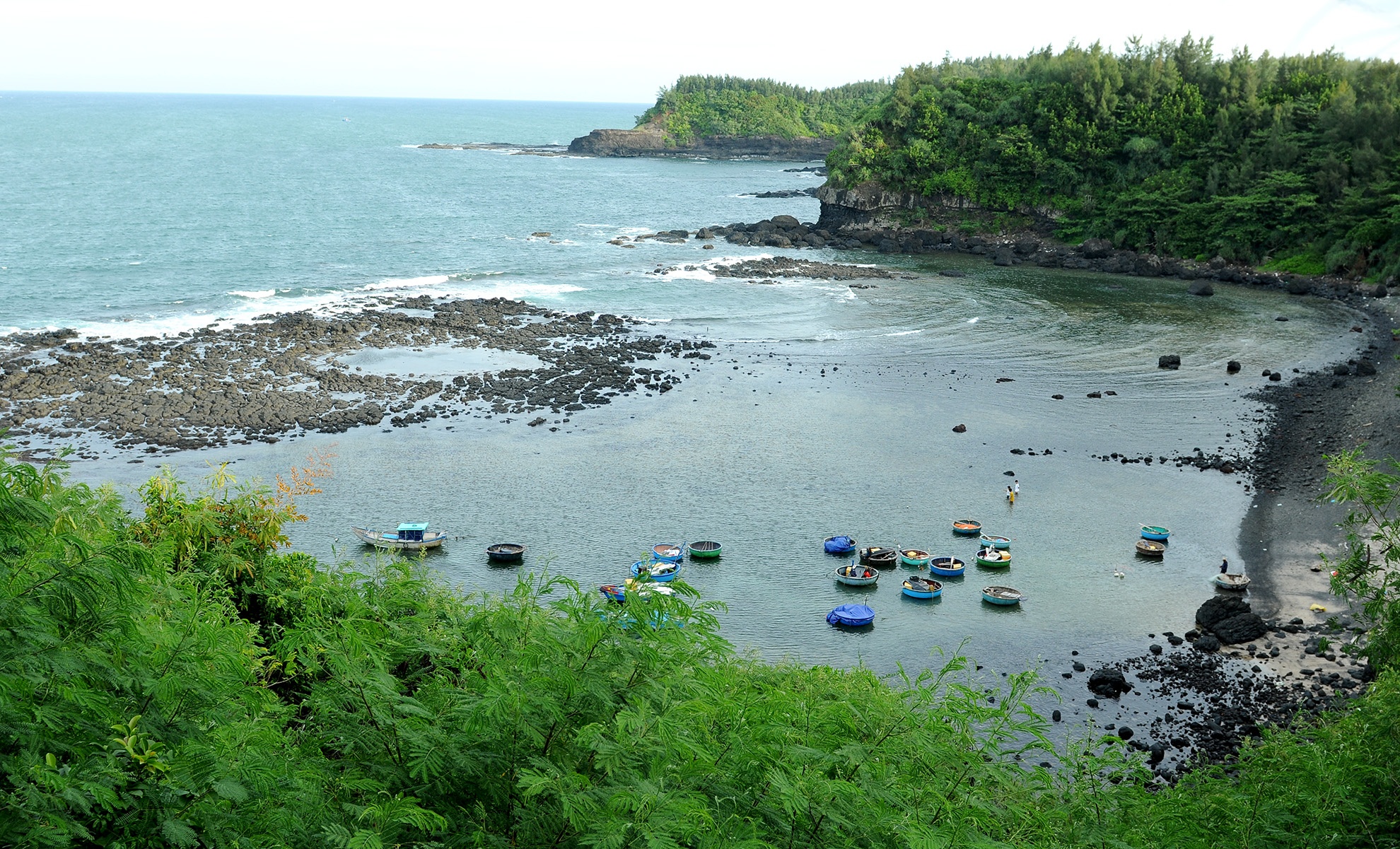 Quan the du lich FLC anh 1