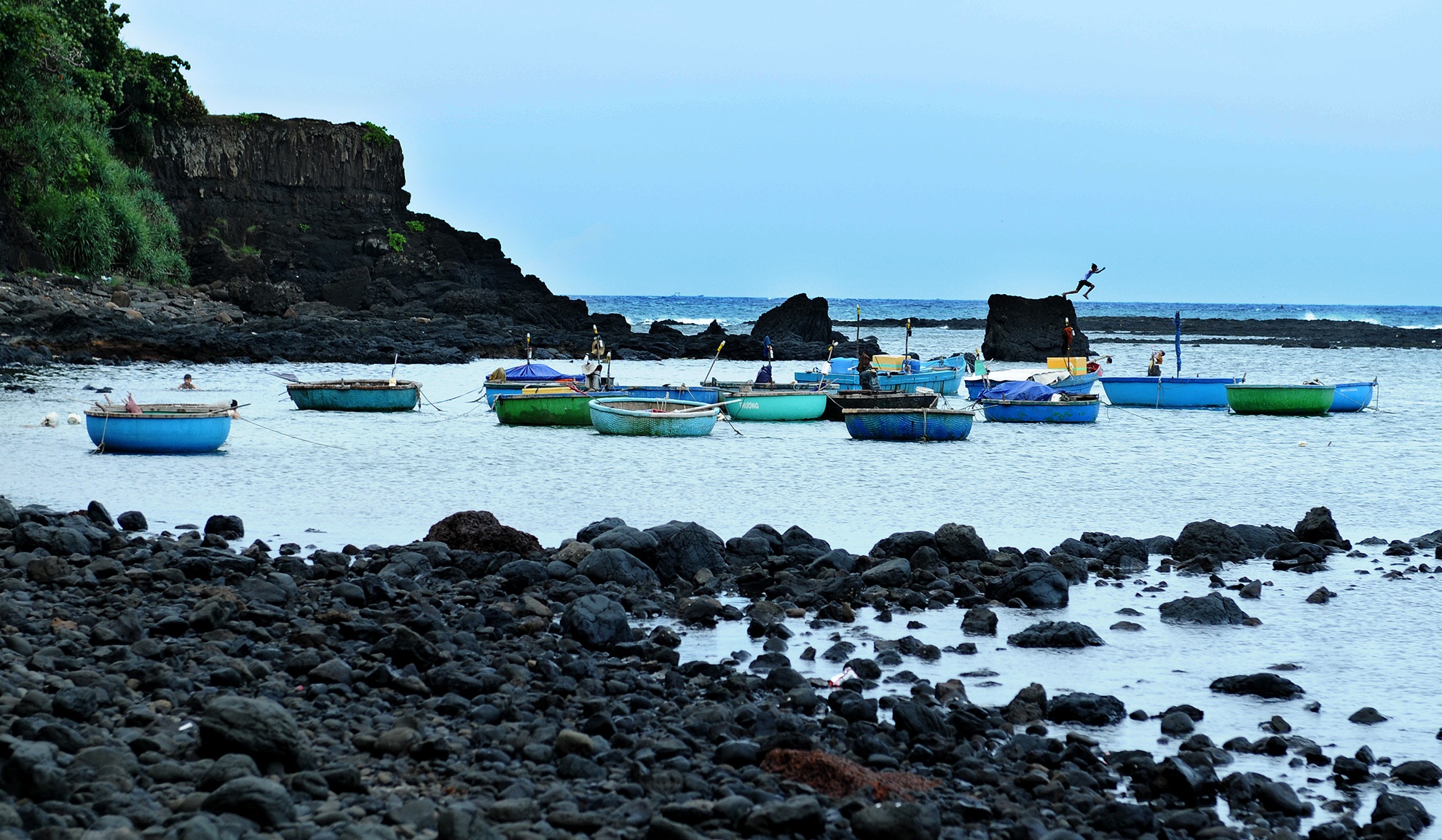 Quan the du lich FLC anh 2